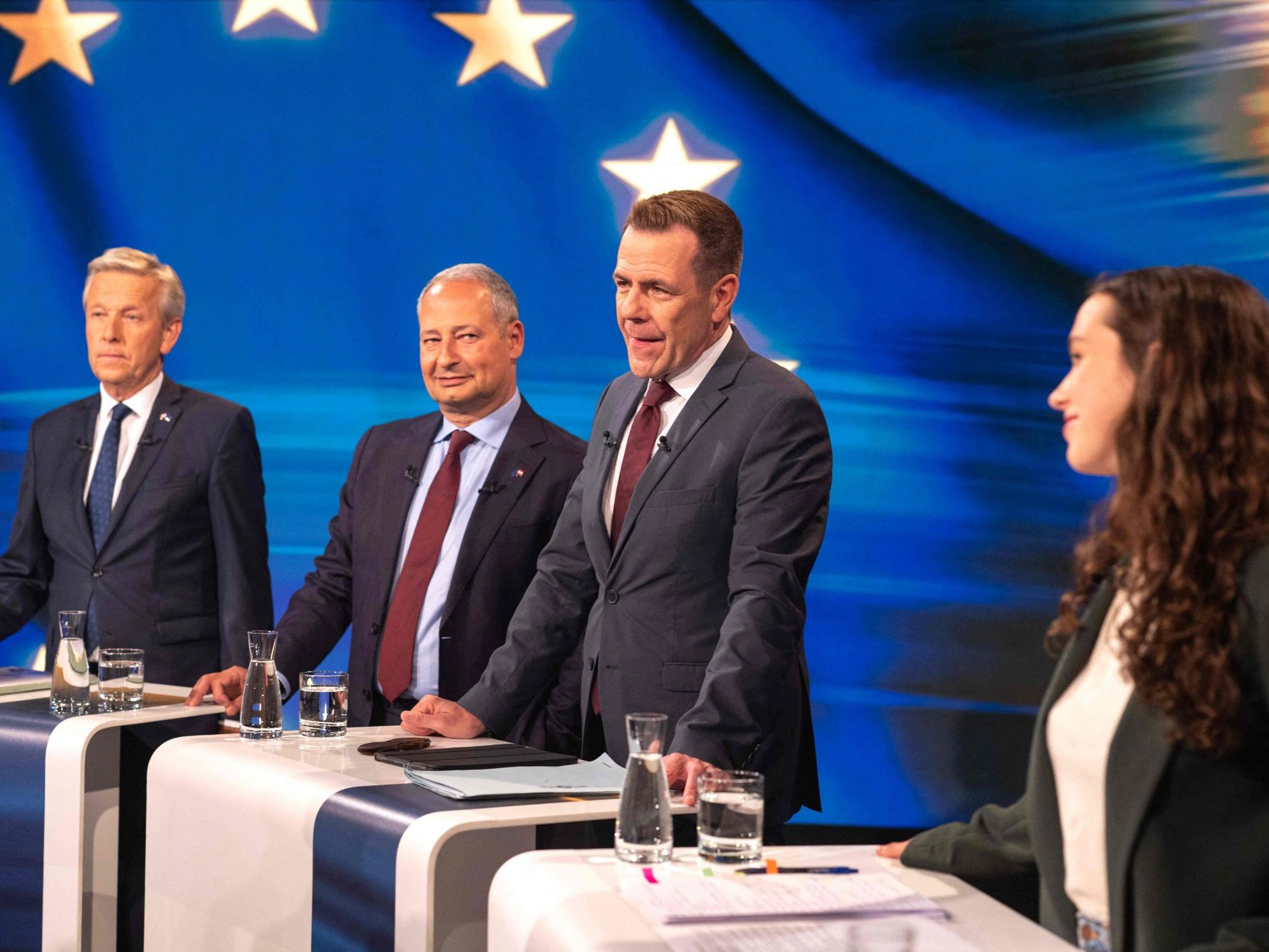 Renaturierung, Ukrainekrieg, Verbrenner vs. Elektroauto, Migration im Mittelpunkt