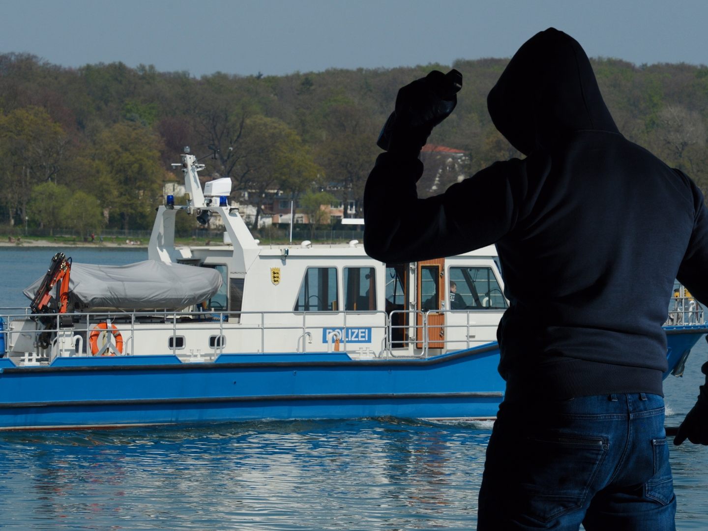 Dreister Diebstahl auf einem Polizeiboot