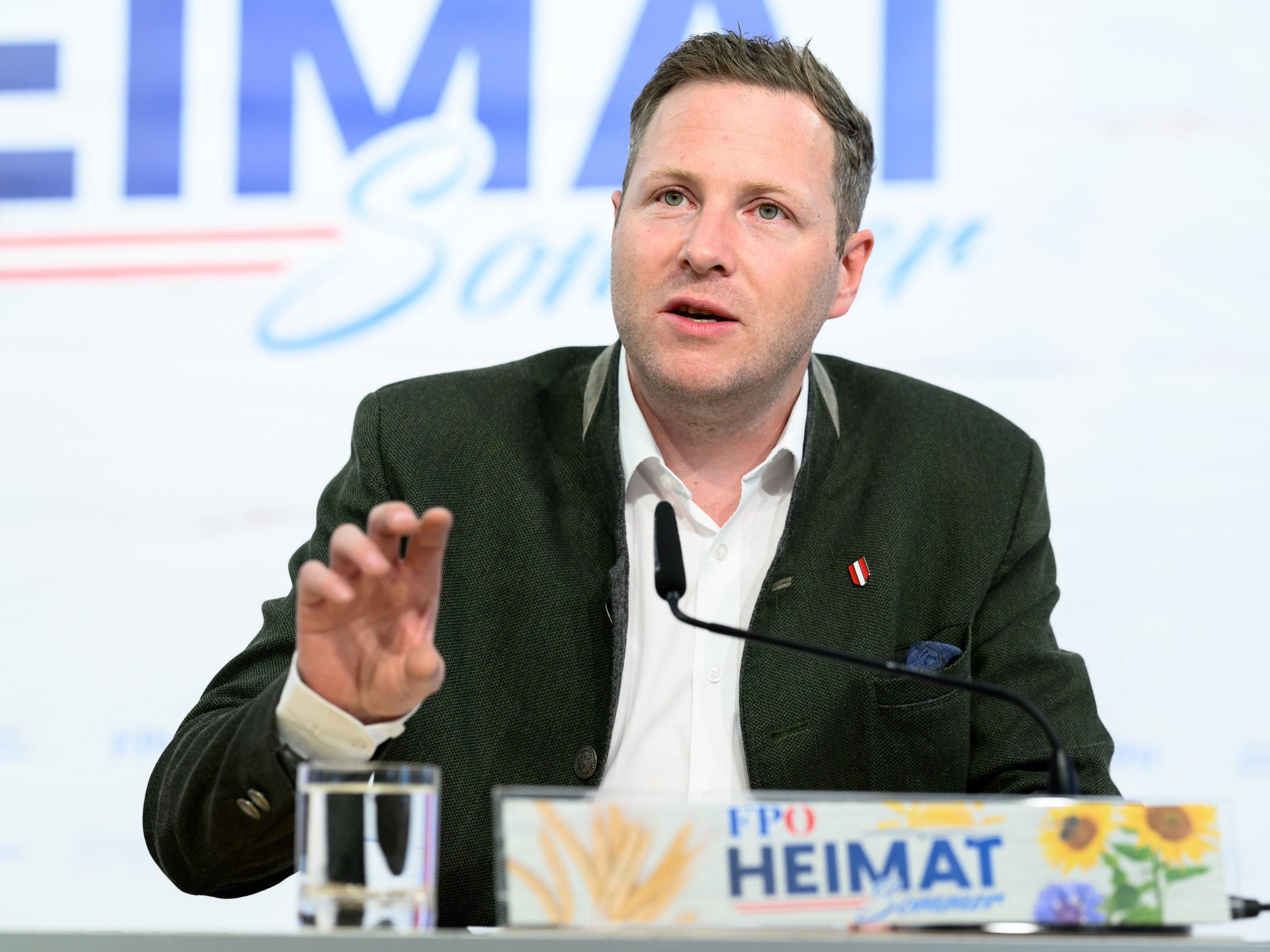 Ortsgruppen organisieren "Heimatsommer" - Offizieller Wahlkampfauftakt Anfang September