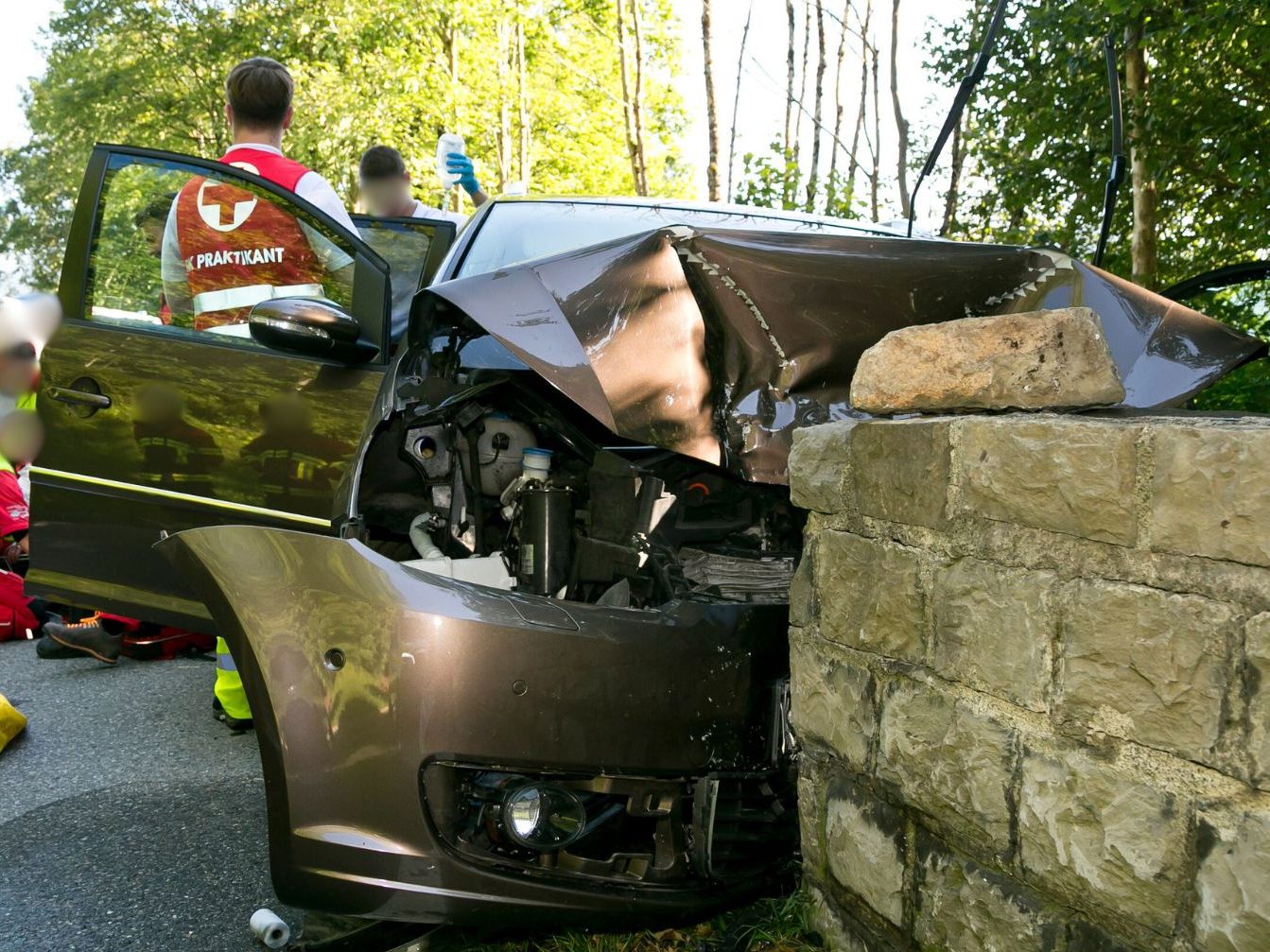 Am frühen Dienstagabend ereignete sich in Laterns ein schwerer Verkehrsunfall.