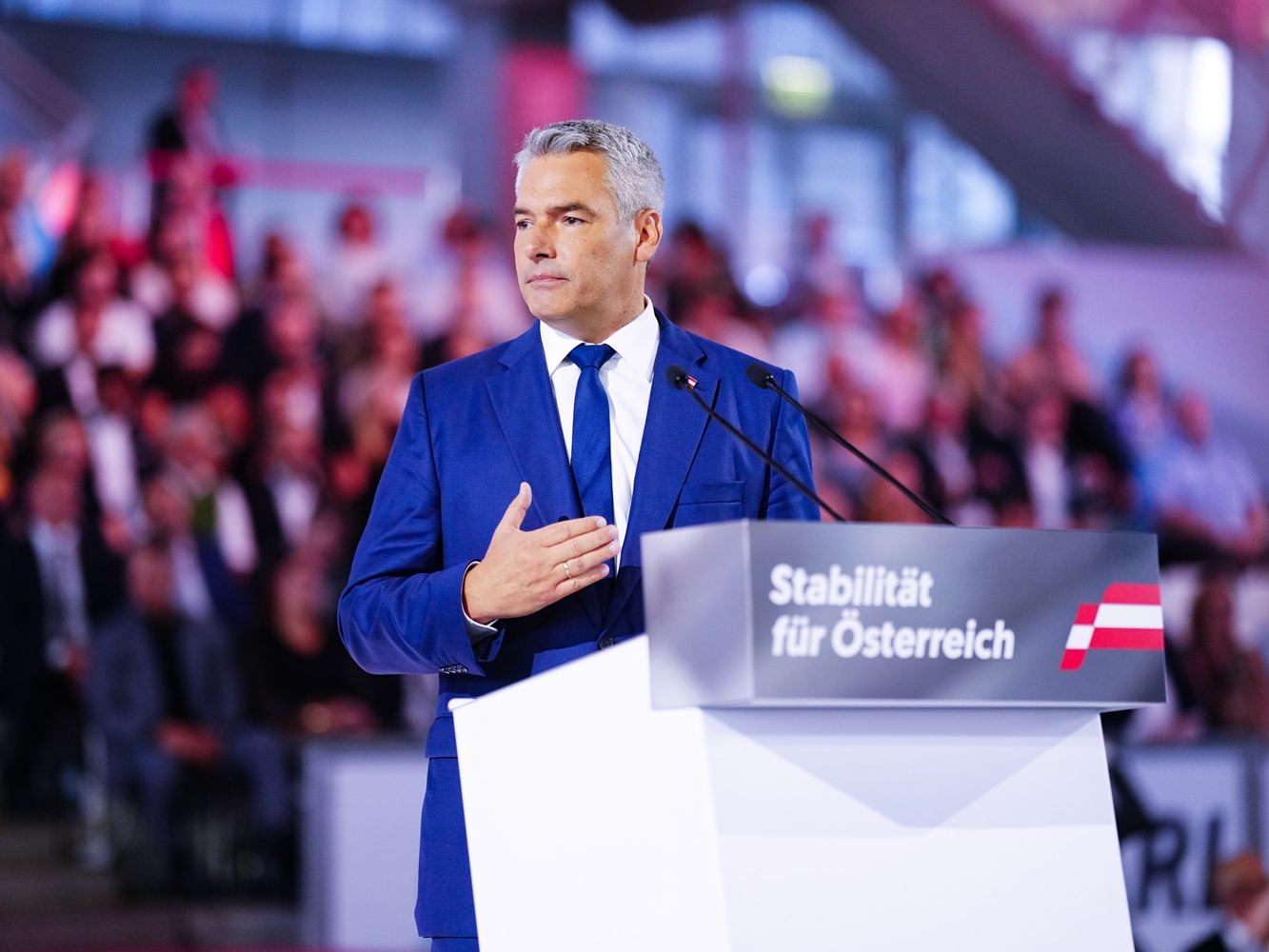 ÖVP und SPÖ waren im APA-Wahltrend vor der Nationalratswahl schon enger zusammen als zuletzt.