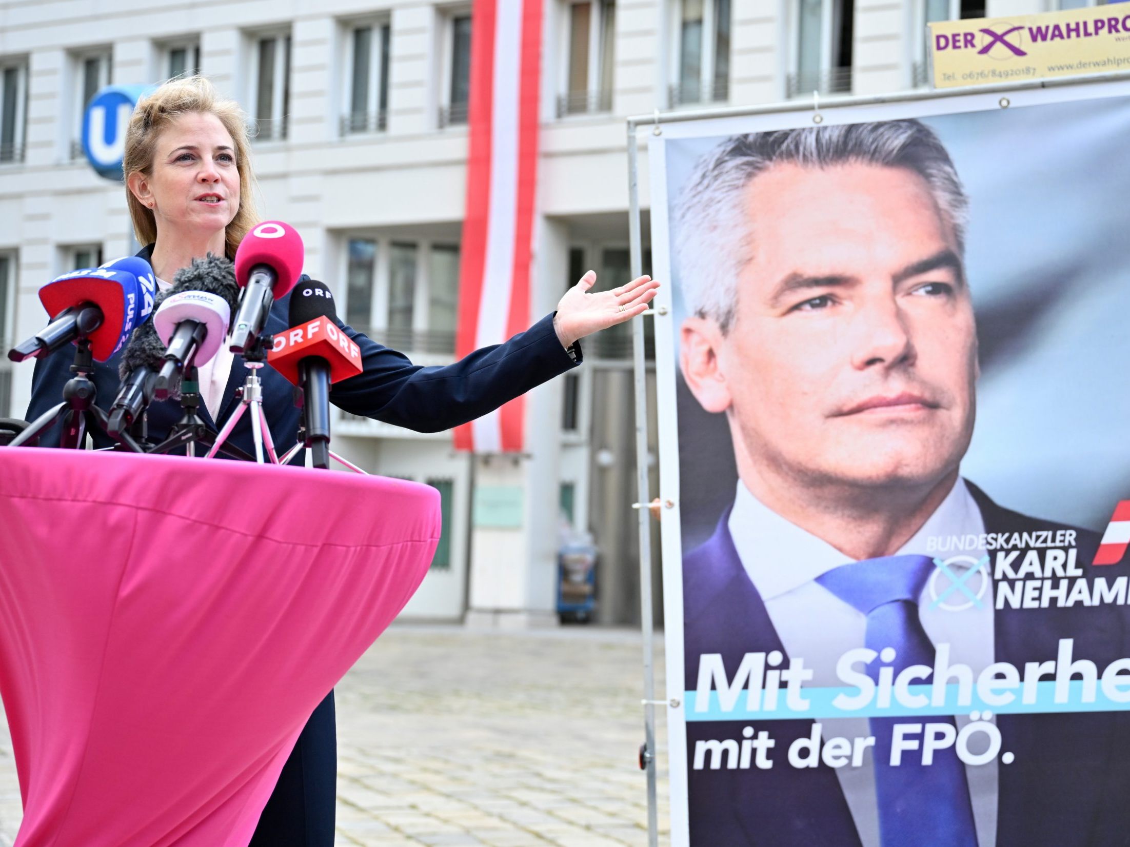 Meinl-Reisinger warnte mit Nehammer vor Nehammer.