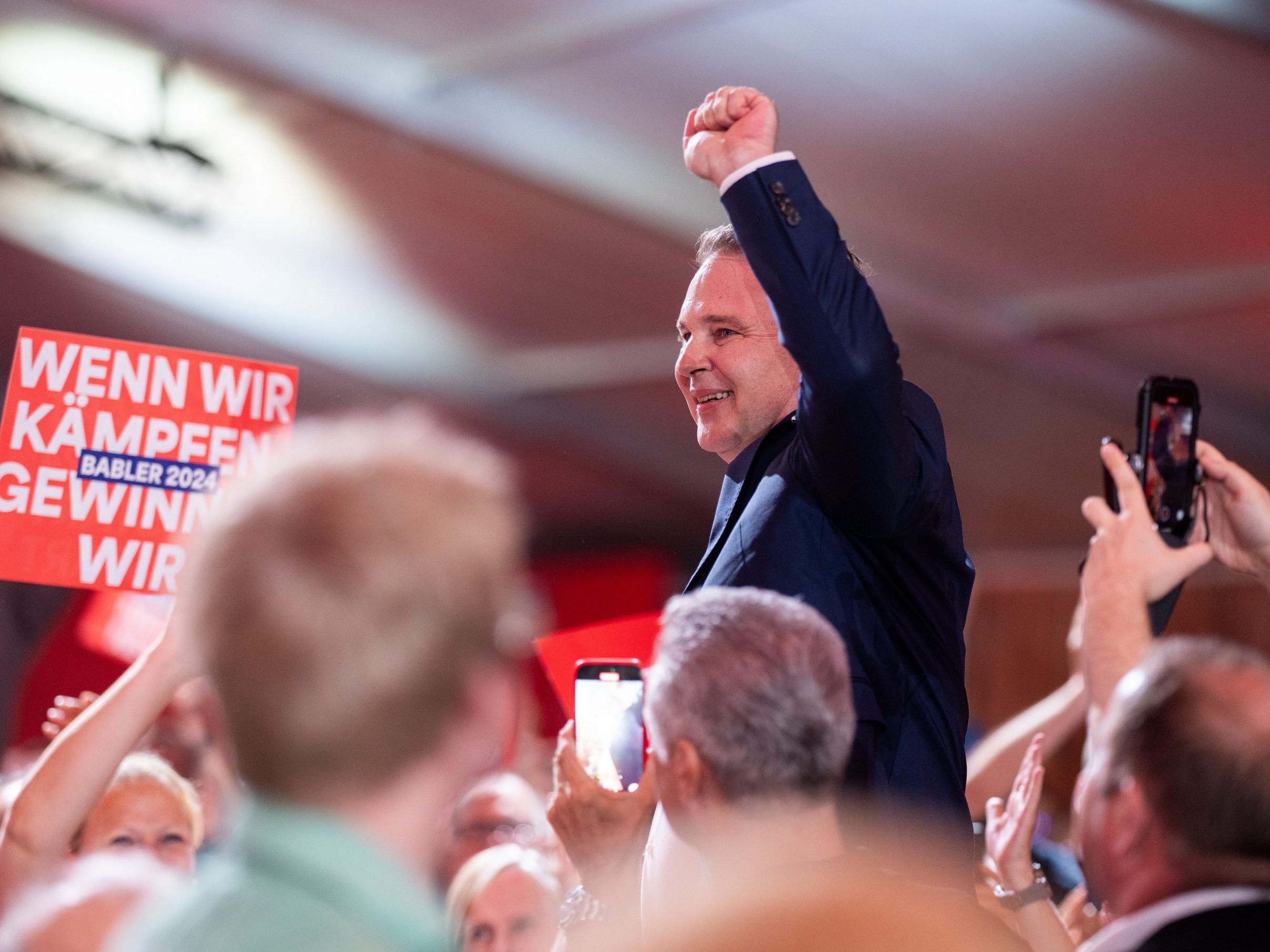 SPÖ-Chef Babler kritisierte im Vorfeld der Nationalratswahl die Regierung.