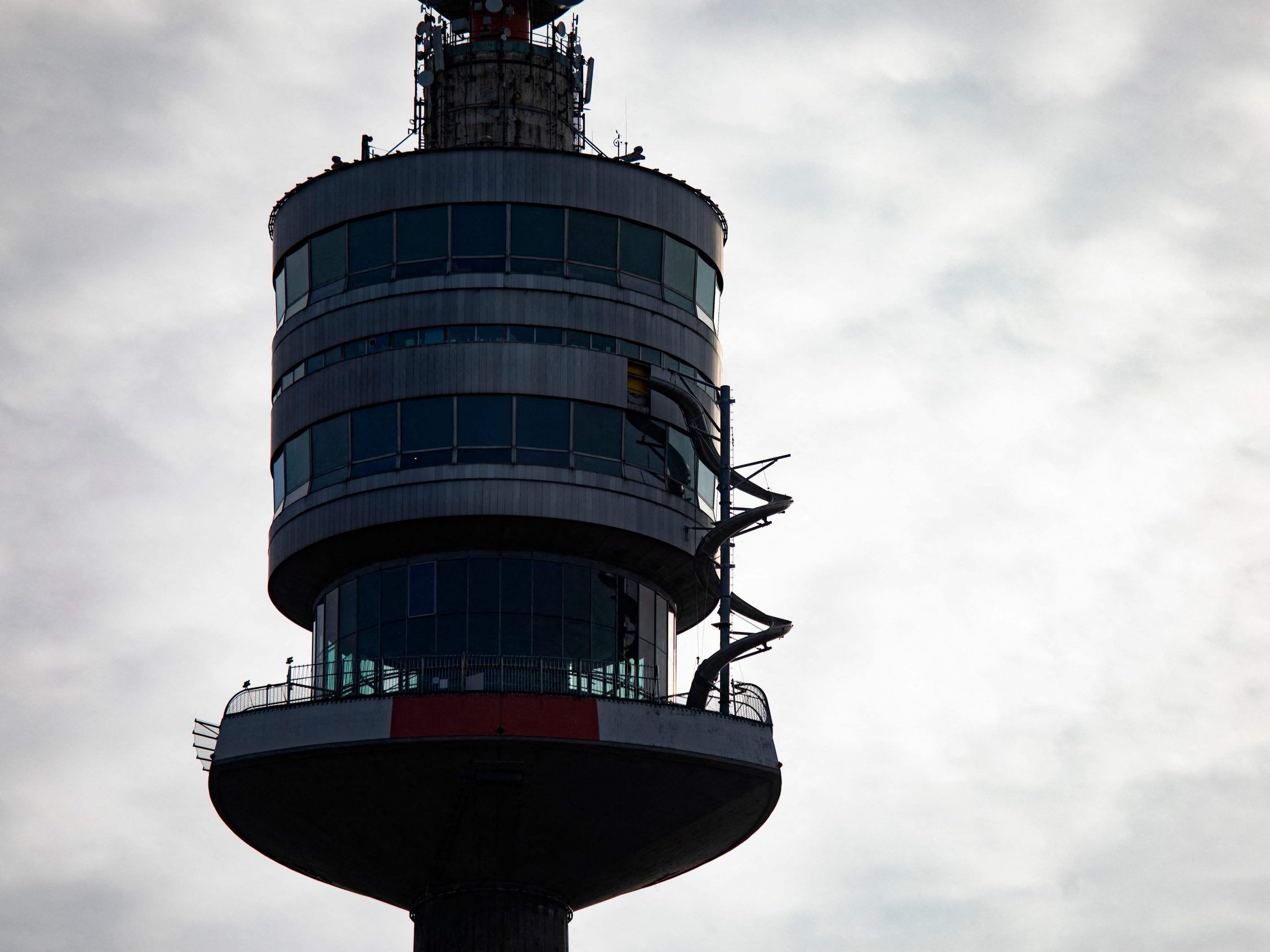 Der Donauturm bleibt zu.