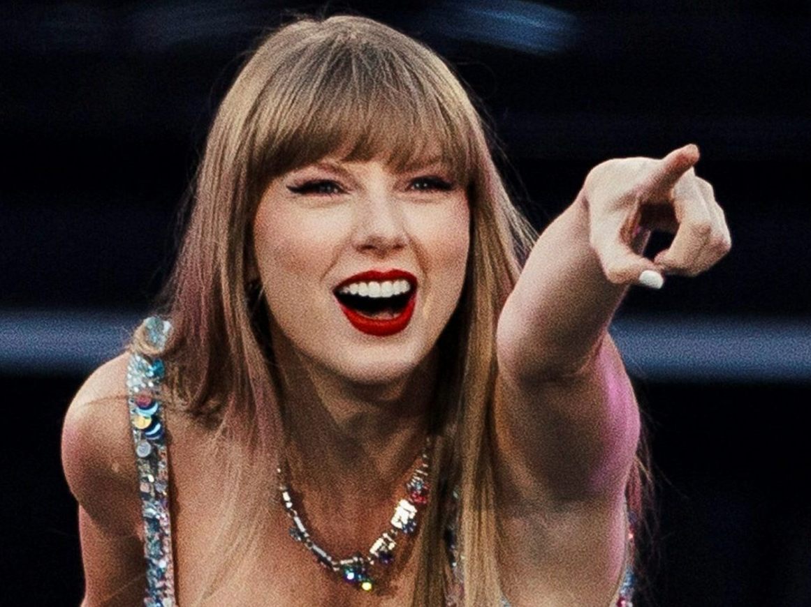Superstar Taylor Swift lobt Demokratin Kamala Harris als "Kriegerin" und "talentierte Anführerin".
