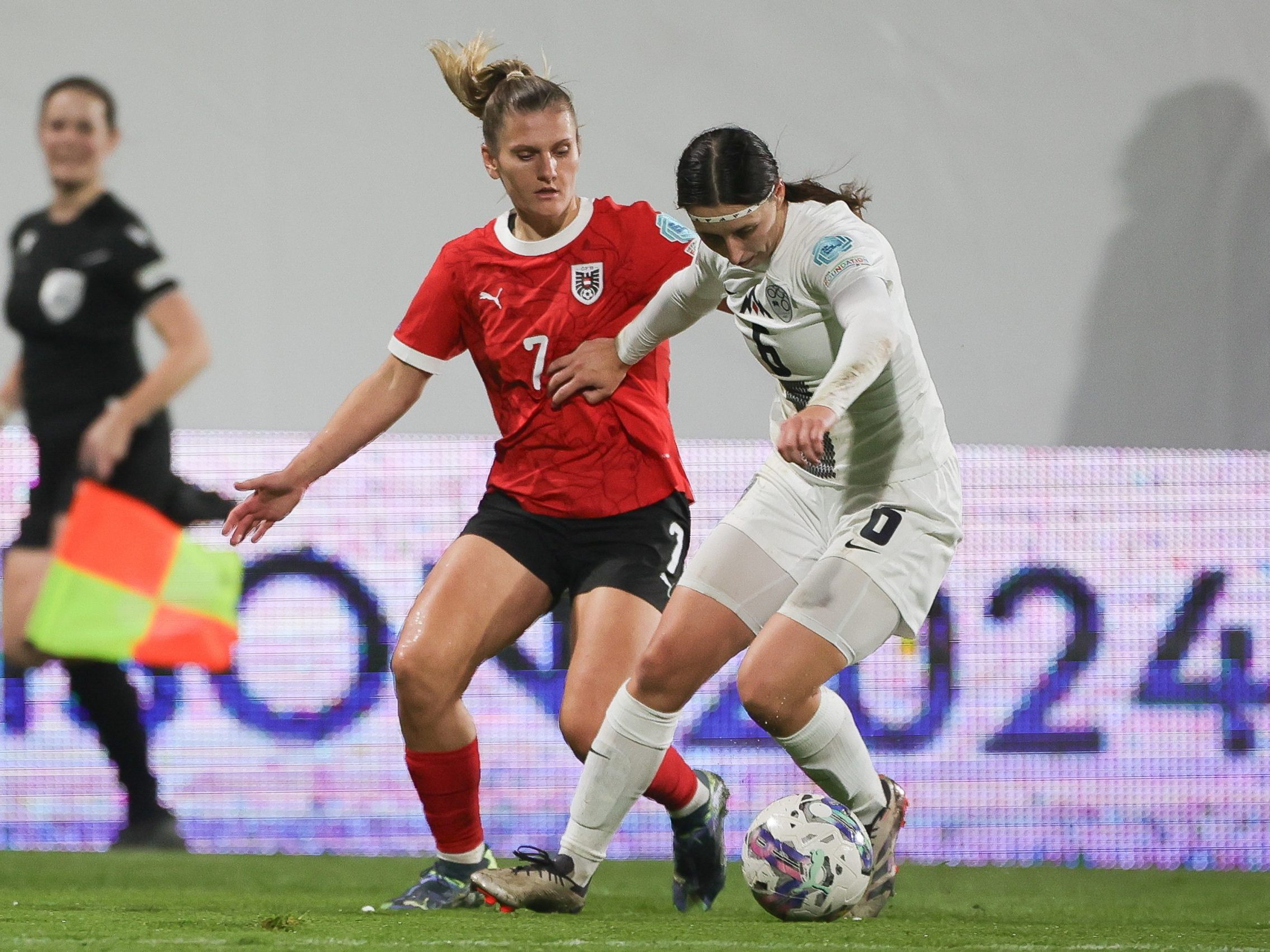 UEFA will eine Milliarde Euro in Frauenfußball investieren
