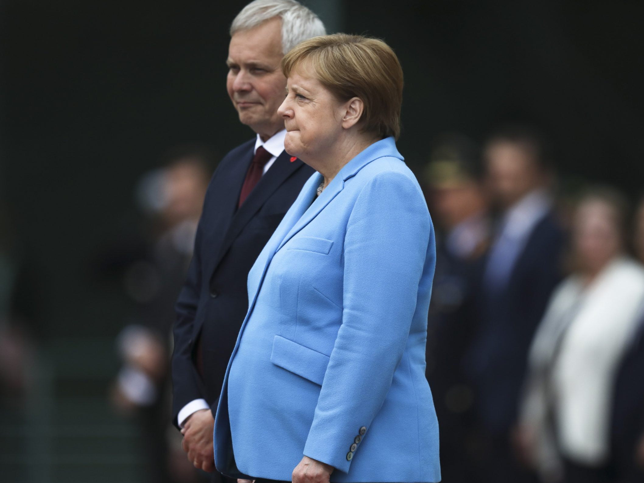 Auch beim Antrittsbesuch des finnischen Ministerpräsidenten Antti Rinne im Juli 2019 zeigte Angela Merkel (70) erneut Anzeichen eines Krampfens – ihr Körper begann unkontrolliert zu zittern.