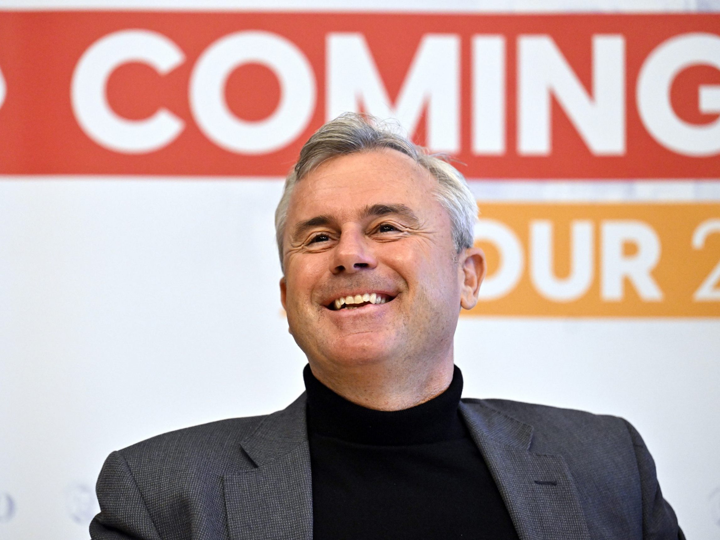 Die FPÖ hat sich für ein schlichtes Sujet mit Spitzenkandidat Hofer entschieden.