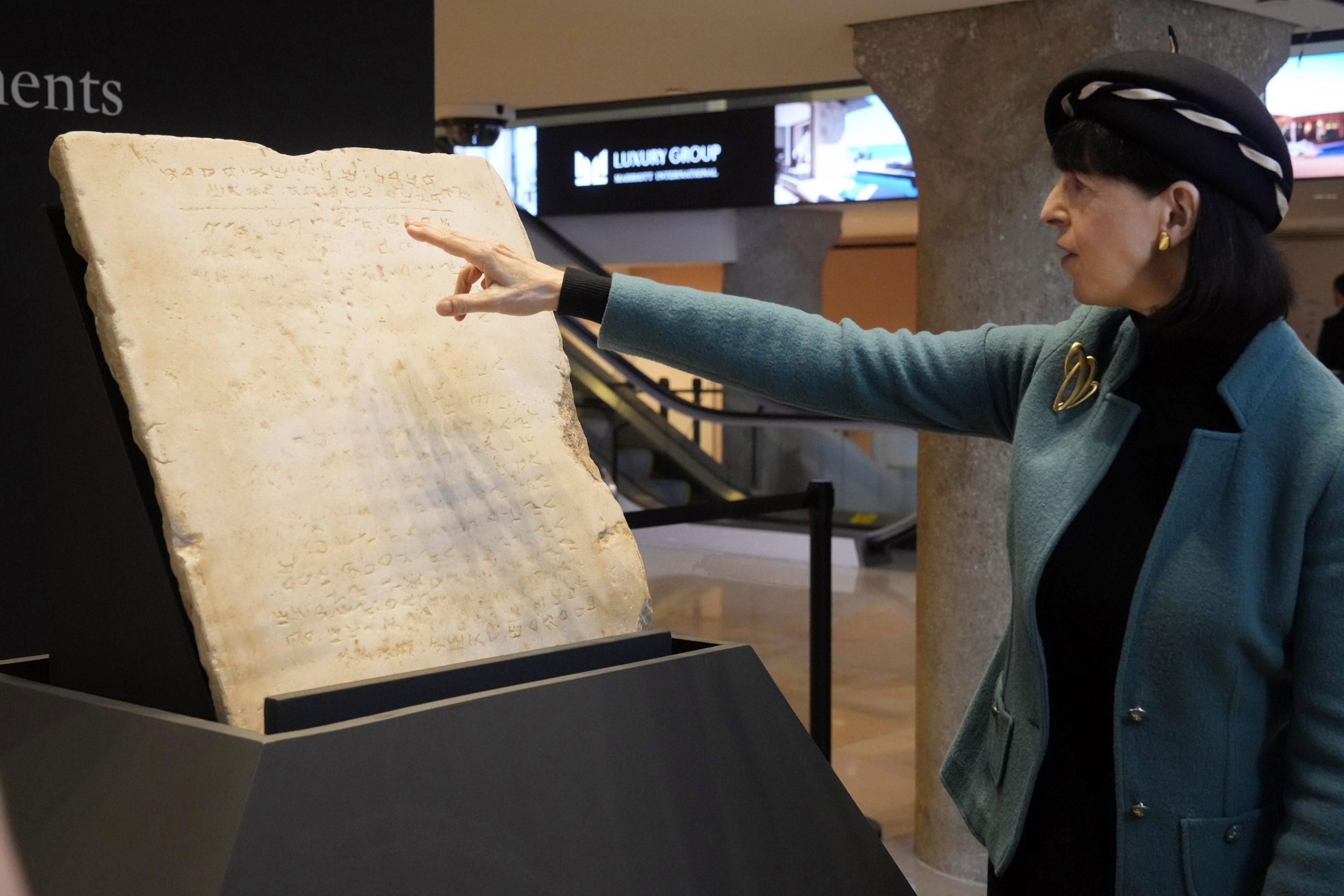 Ten Commandments Auction