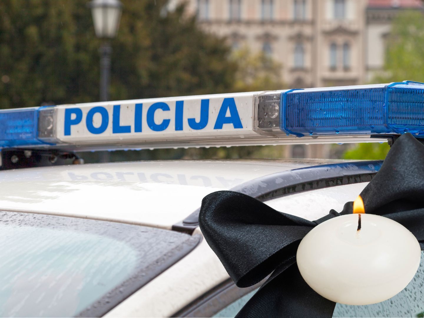 Eltern wegen Verdachts auf schwere Vernachlässigung festgenommen.