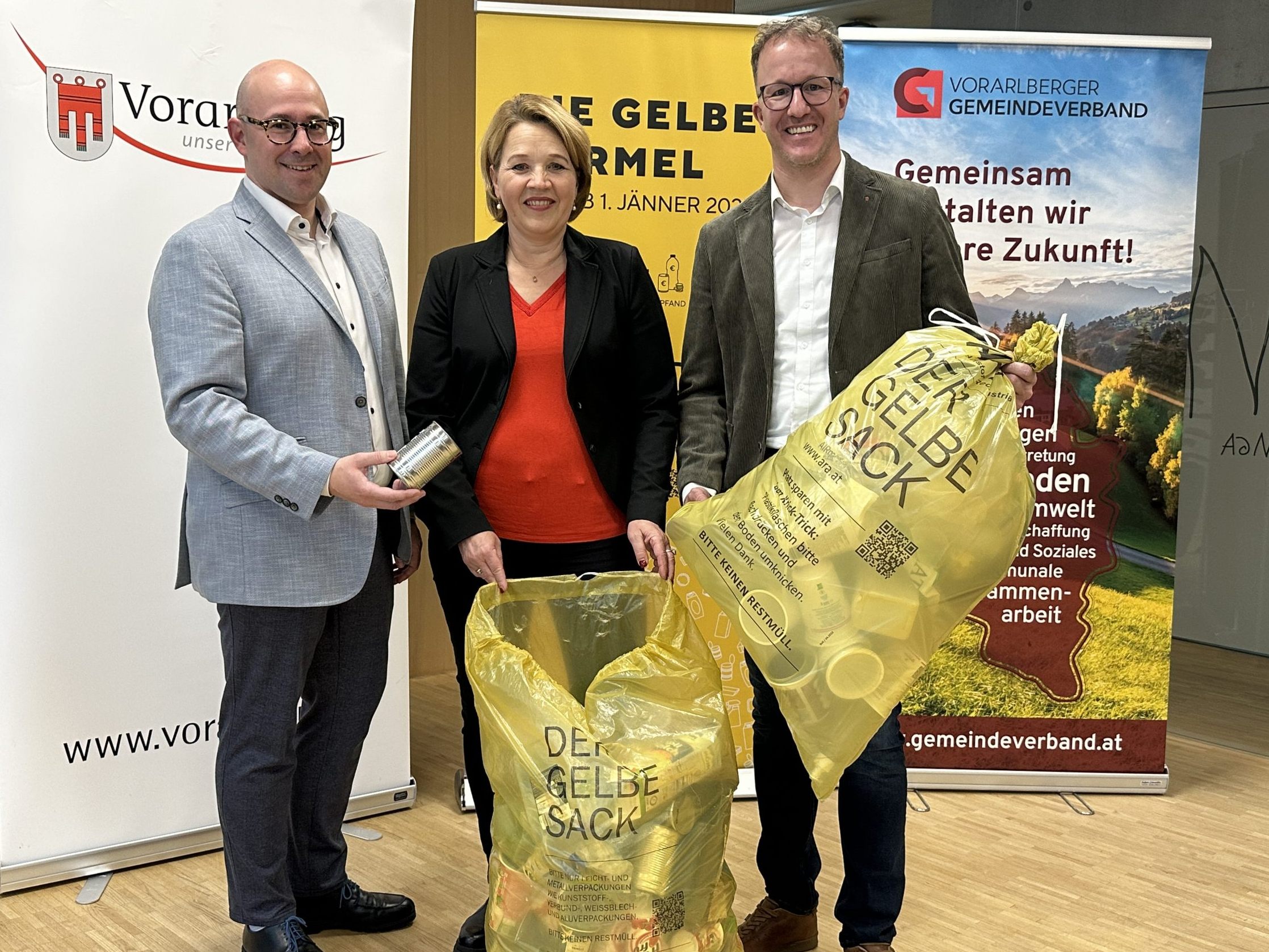 Was ändert sich beim Gelben Sack? Land und Gemeindeverband informieren.