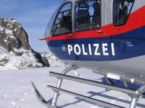 Erschöpfung und falsche Ausrüstung: Wandergruppe in Bergnot.