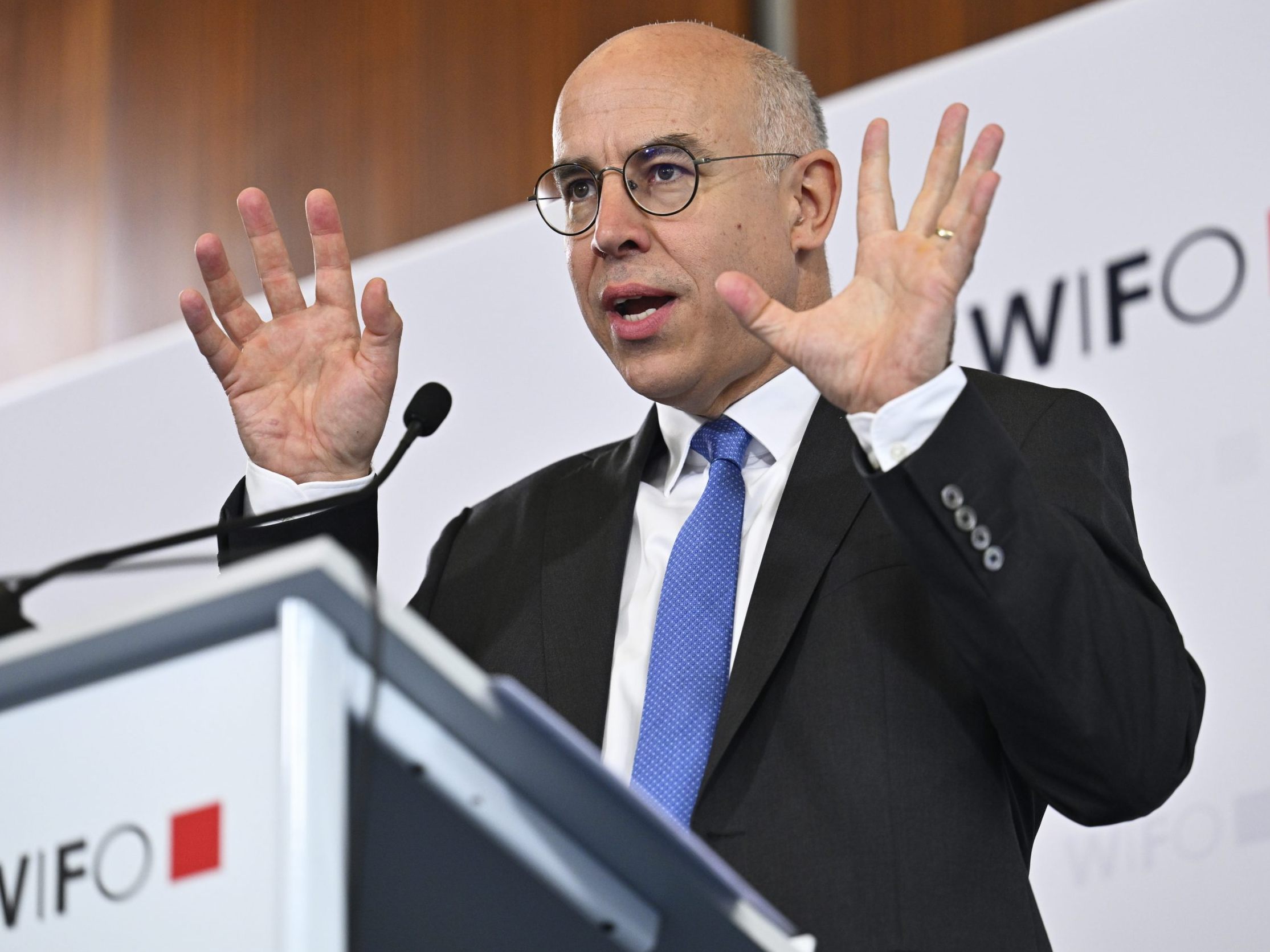 Wifo-Direktor Gabriel Felbermayr bezeichnete die Defizit-Zahlen als "schockierend".