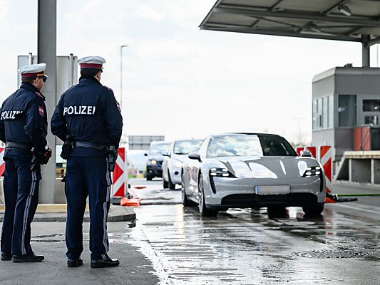 Die Grenzkontrollen wurden mittlerweile voll ausgerollt.