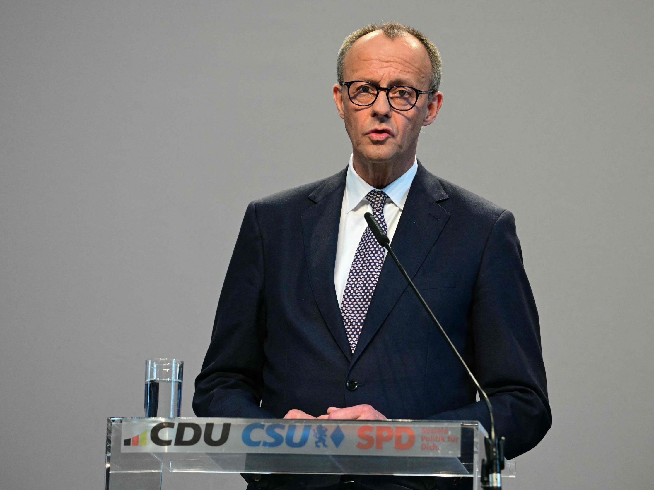 Der designierte deutsche Kanzler Friedrich Merz (CDU) bei der Vorstellung des Koalitionsvertrags.