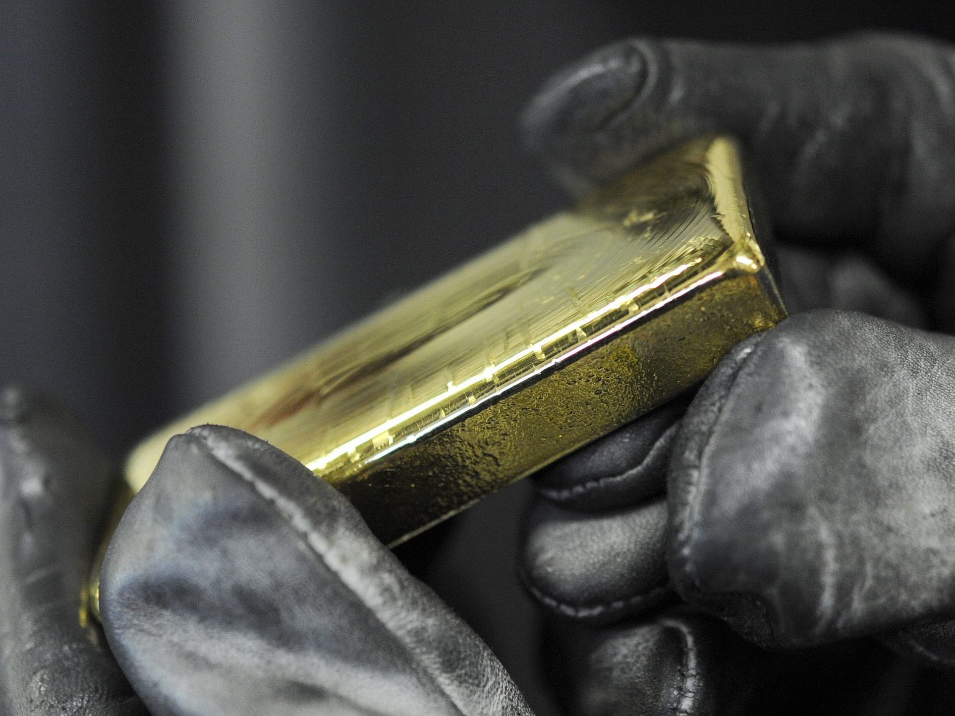 "In Gold We Trust"-Report 2025 bestätigt Kursziel von 4.800 Dollar bis 2030 (SYMBOLBILD)