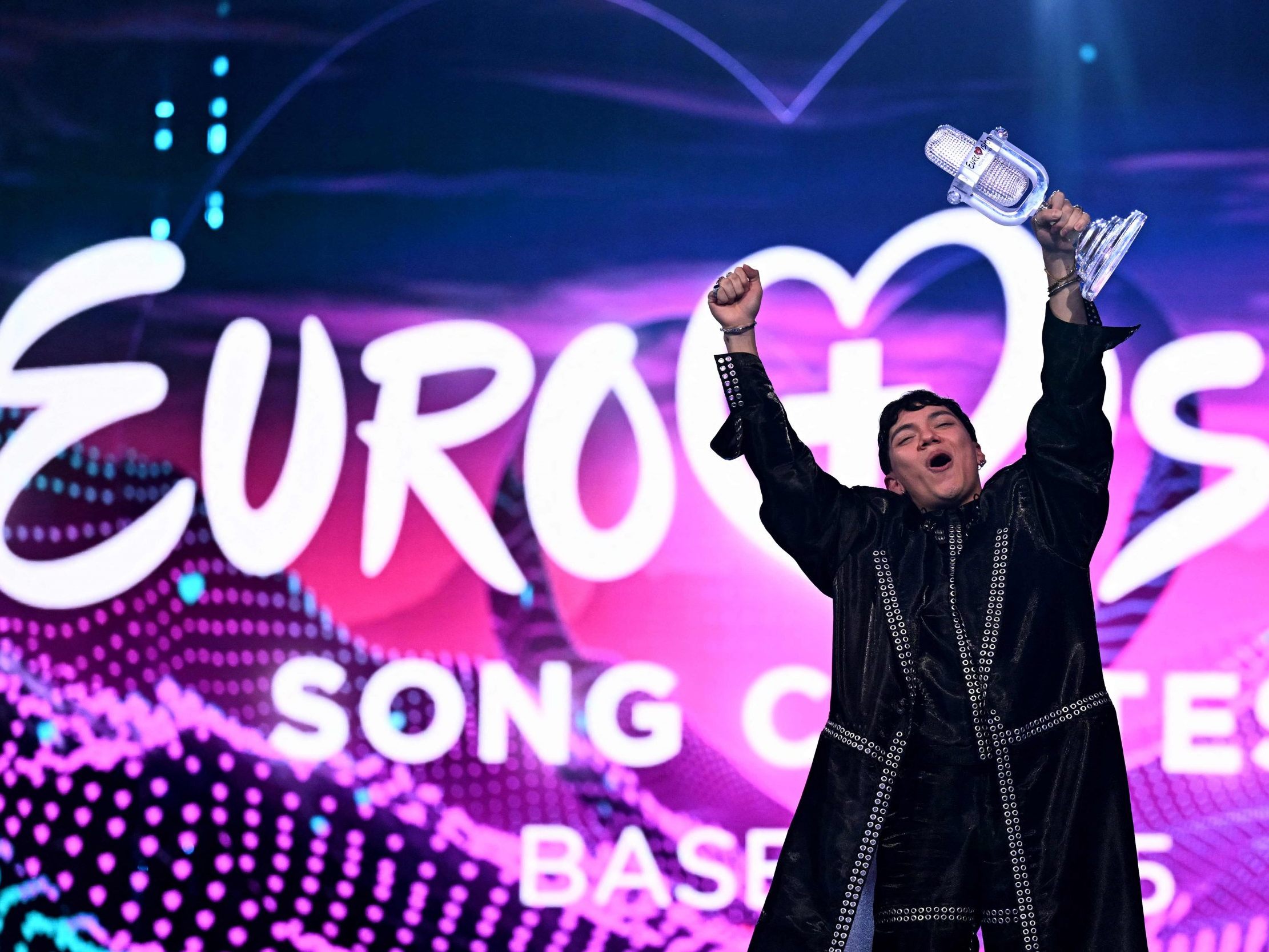 Trotz noch ausstehender Entscheidung über den ESC-Austragungsort steigen die Hotelpreise in Innsbruck stark an – bis zu 800 Euro pro Nacht.