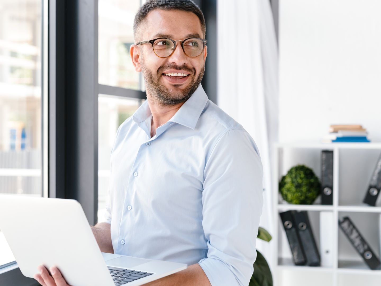 An erster Stelle im Wichtigkeits-Ranking stehen in der Arbeitswelt nach wie vor das Gehalt und andere finanzielle Anreize.