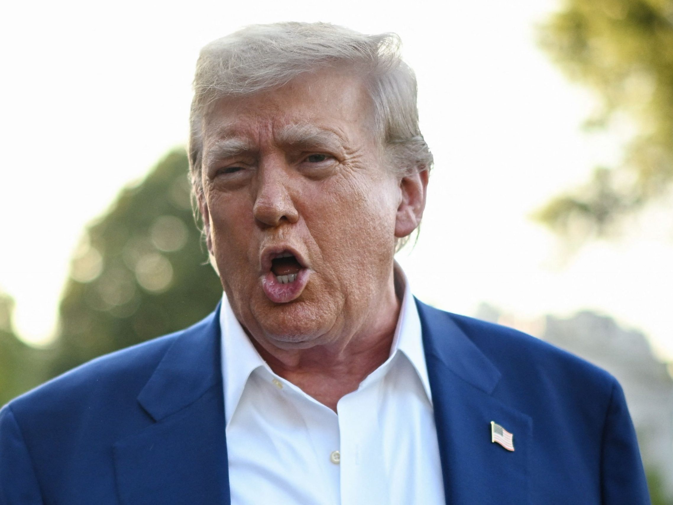 Konflikt mit Iran: Trump warnt Israel vor Angriff – Iran dementiert Raketen.