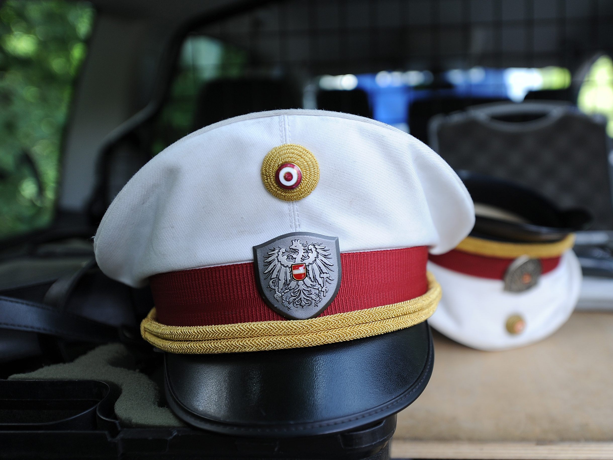 Festnahme nach Belästigung und gefährlicher Drohung.