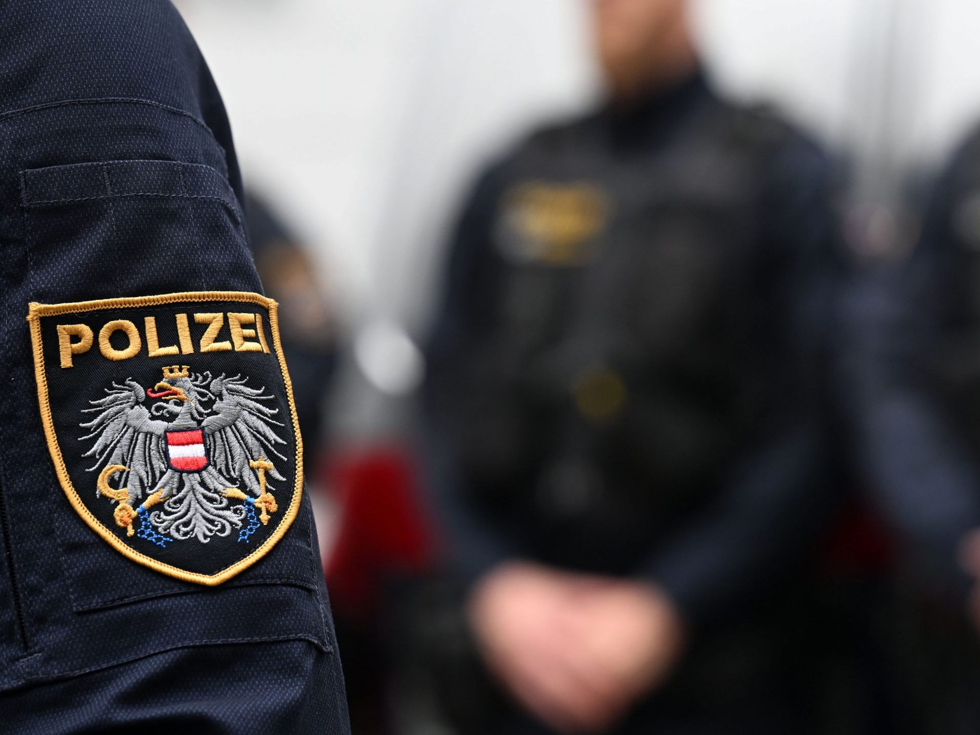 Am Sonntagmorgen wurde ein Mann auf offener Straße erschossen - der Schütze richtete sich selbst.
