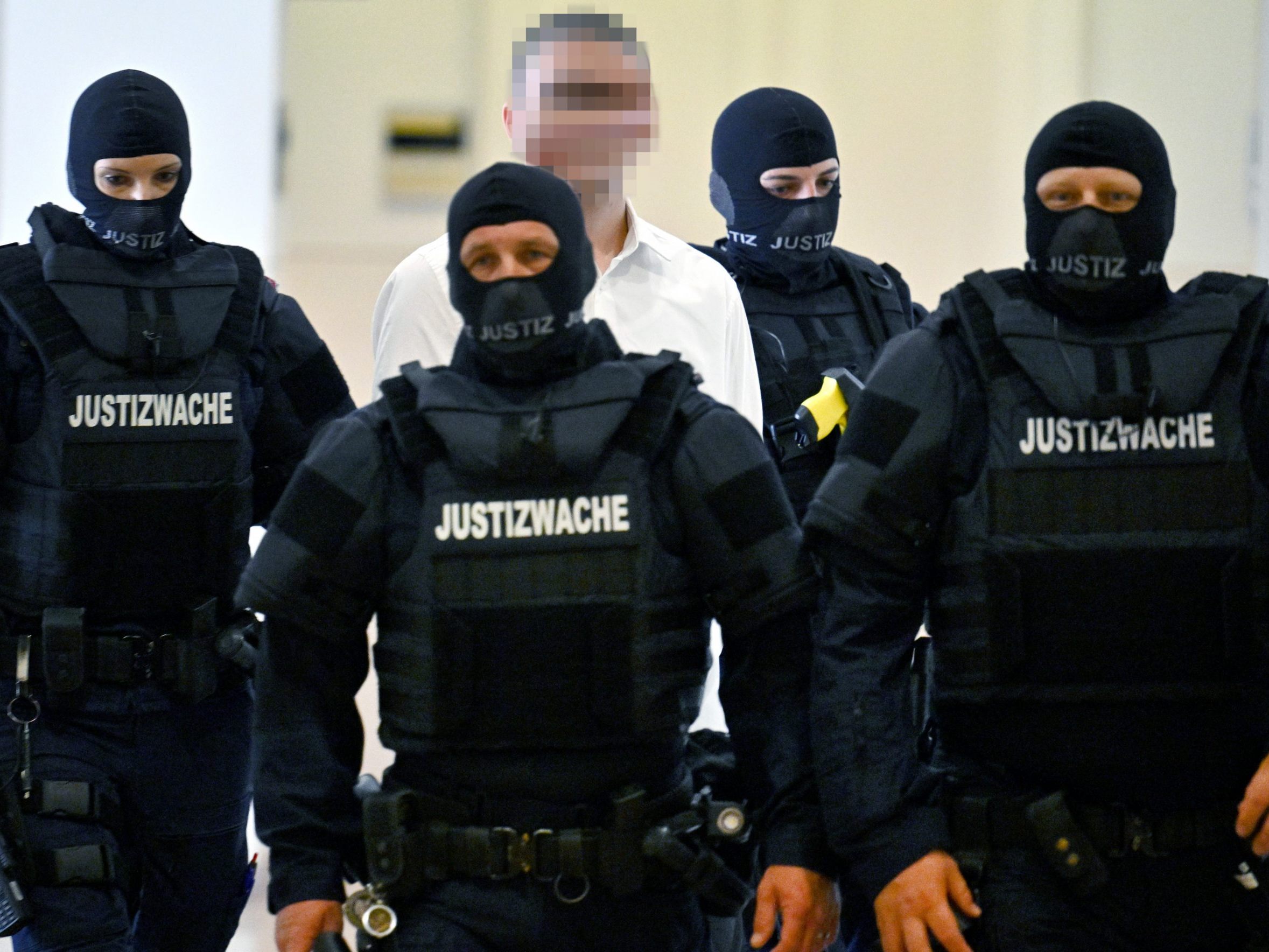 Das Landesgericht Wiener Neustadt verurteilte Luca K. zu zwei Jahren Haft.