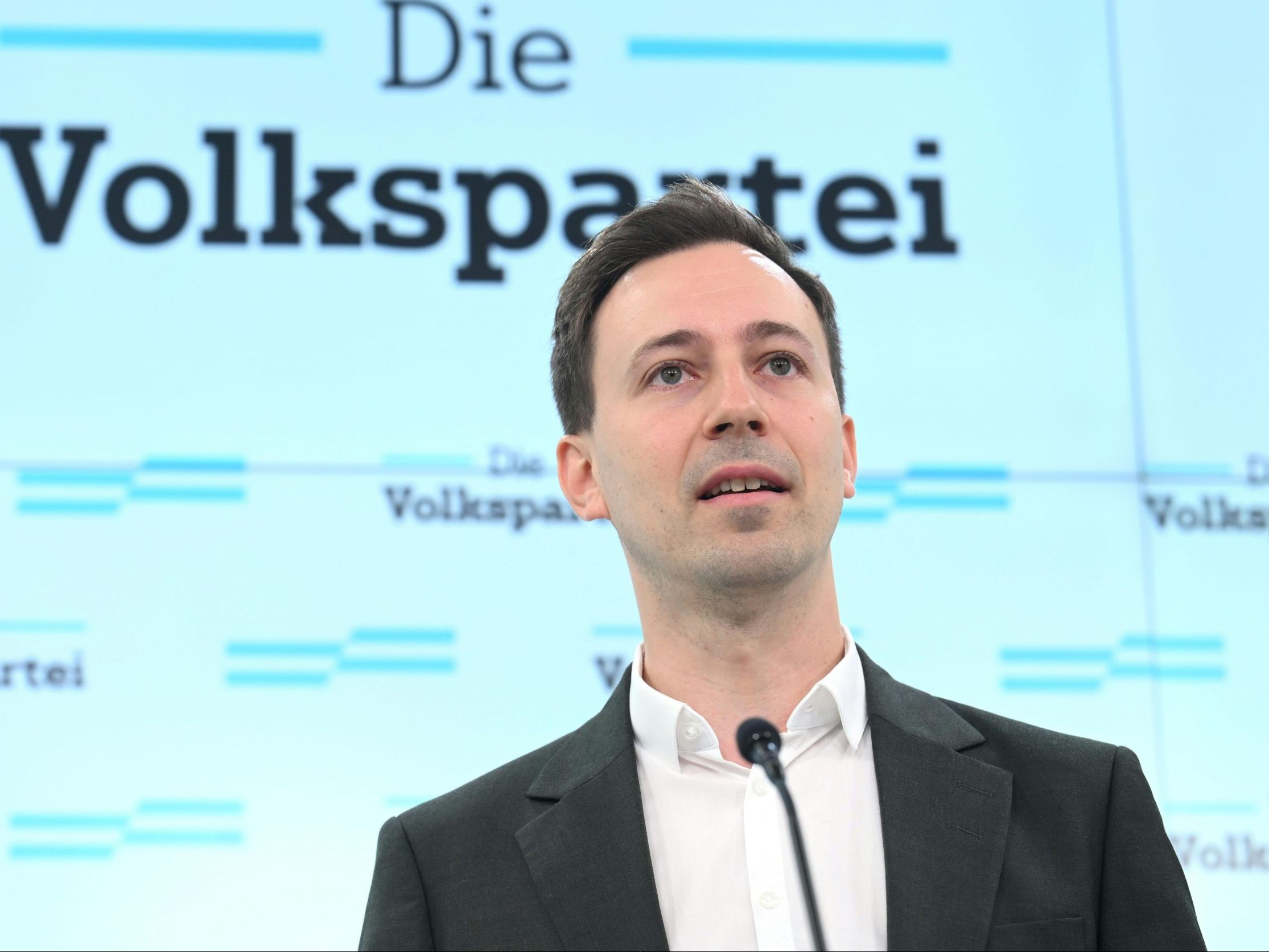 Die eigenen Überlegungen tat der Generalsekretär eher vage kund.