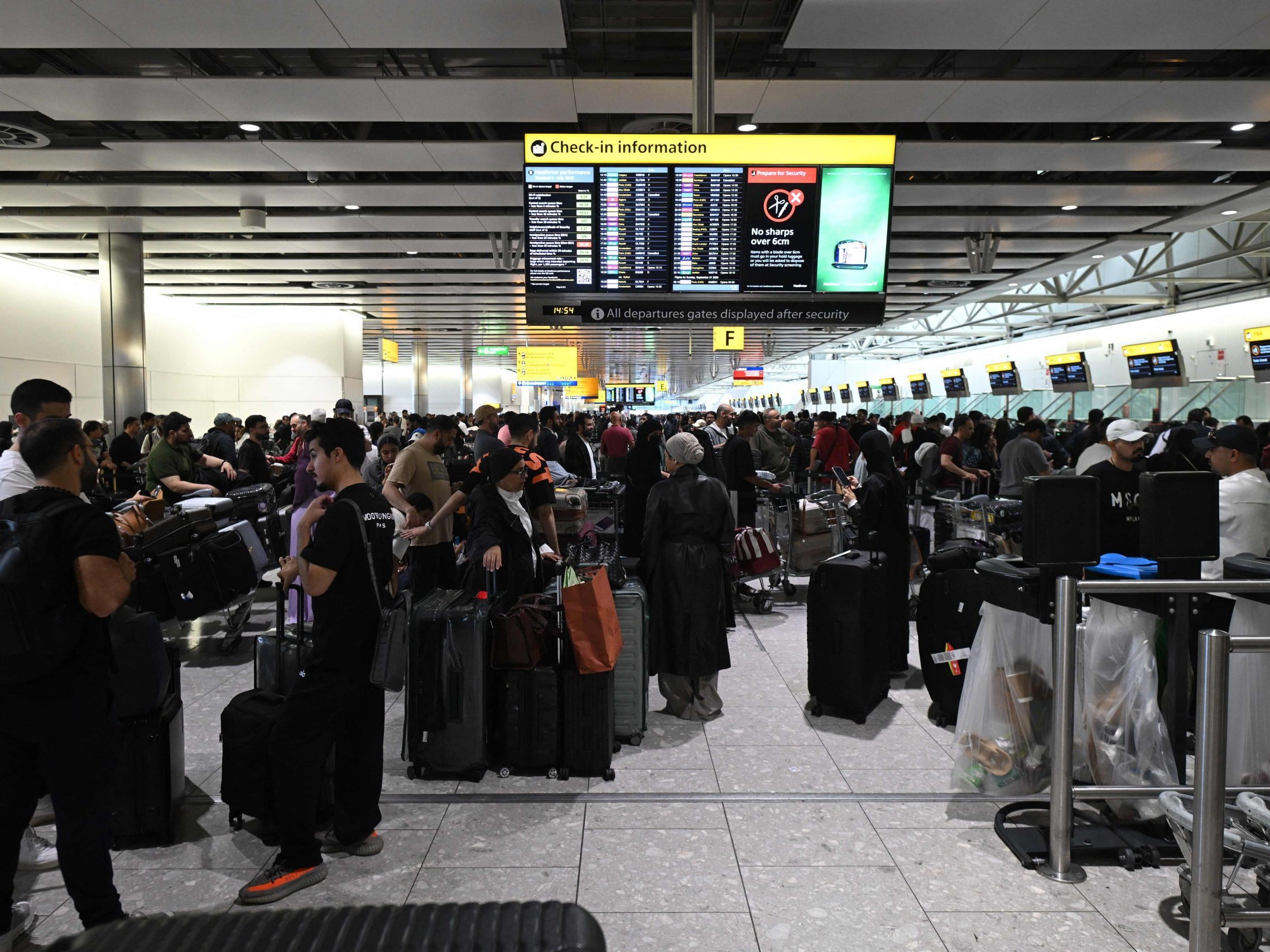 Lange Wartezeiten in Heathrow.