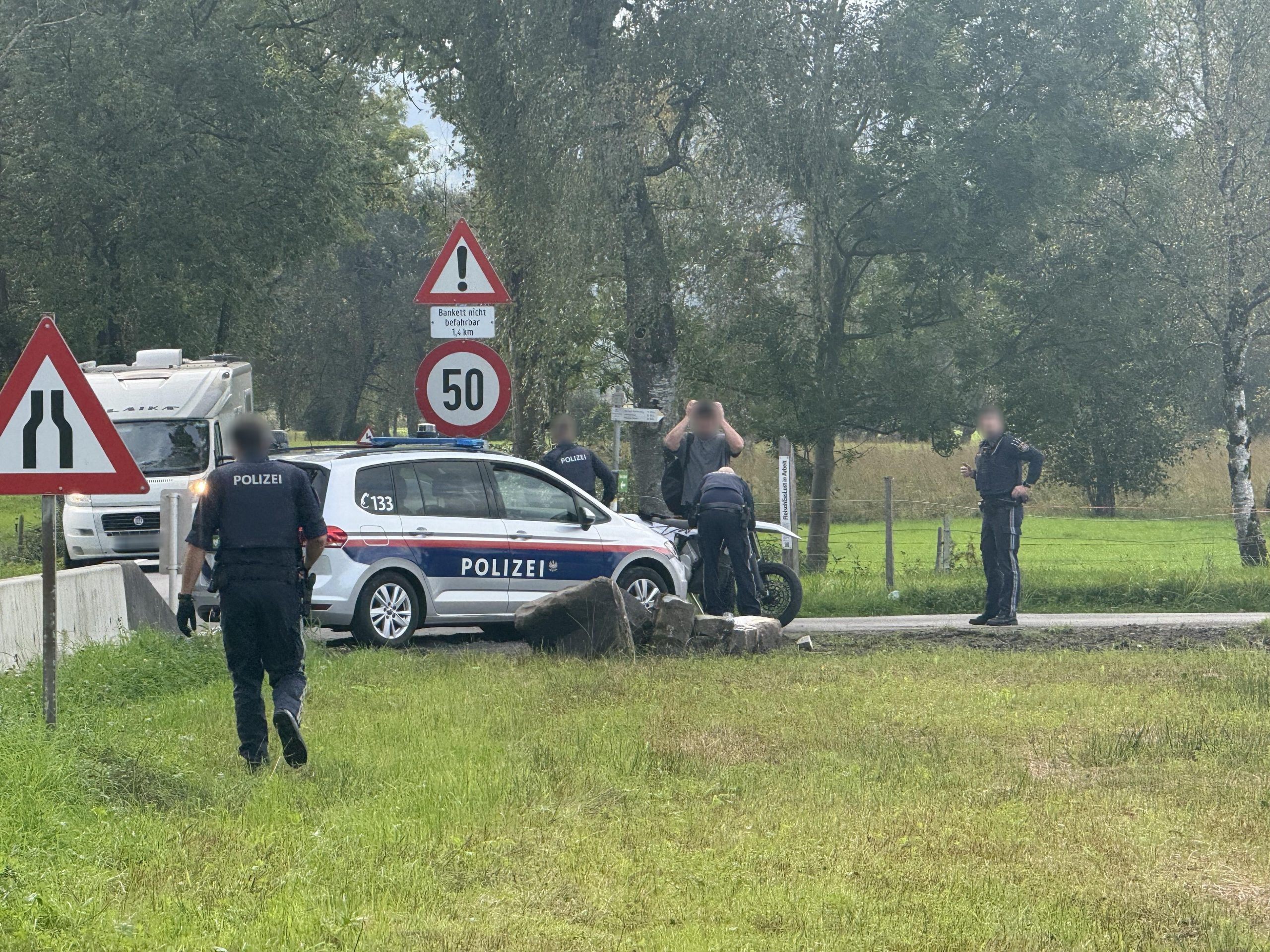 Verfolgungsjagd in Lustenau - ein Motorradlenker flüchtete vor der Polizei.