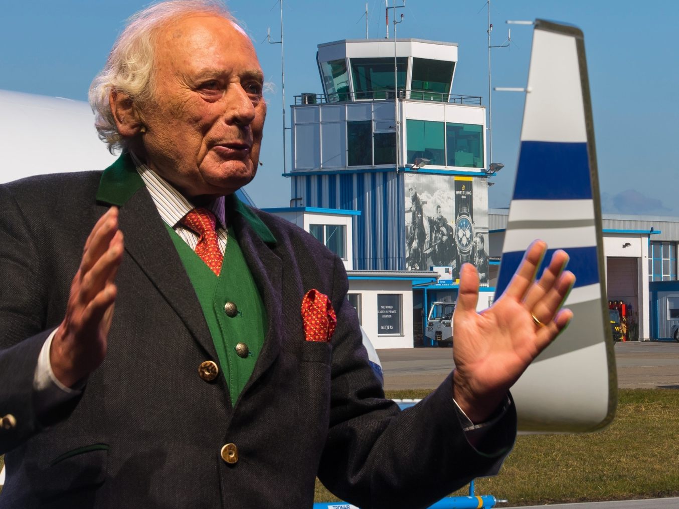 Für Unternehmer Reinhold Würth (Bild) ist der Airport Altenrhein ein großer Grund, warum sein Unternehmen in der Schweiz ist.