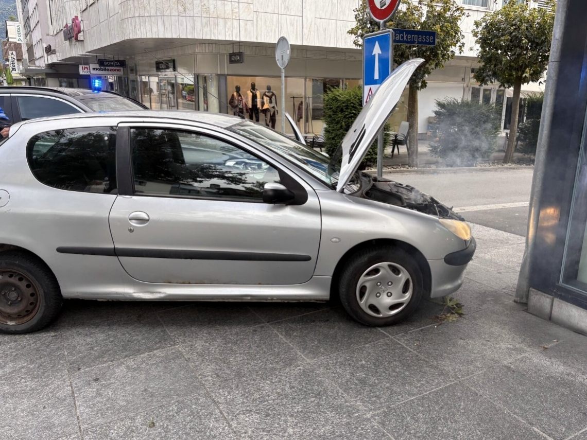 Buchs: Geflüchtetes Auto verunfallt