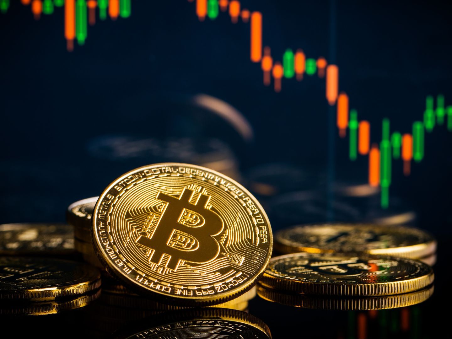 Bitcoin unter Druck: Nach dem Allzeithoch im Oktober 2025 stürzt der Kurs um über 20.000 Dollar ab. Analysten warnen vor weiterem Rückgang.
