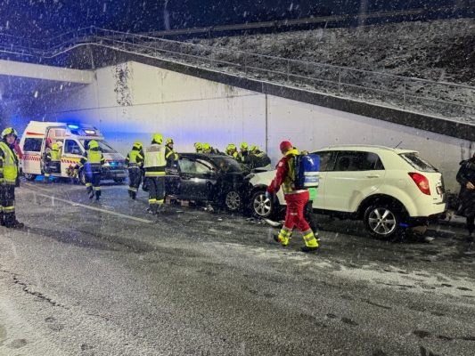 Ein Notarzt und zahlreiche Sanitäter waren im Einsatz