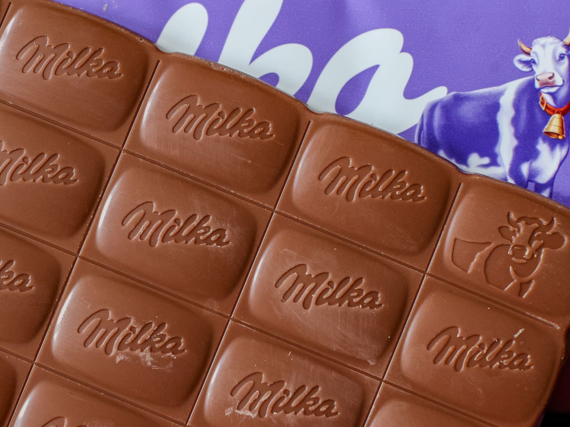 Nach massiven Preiserhöhungen und Kritik an Milka reagieren Supermärkte wie Rewe, Edeka und Kaufland mit starken Rabattaktionen auf die sinkende Nachfrage.