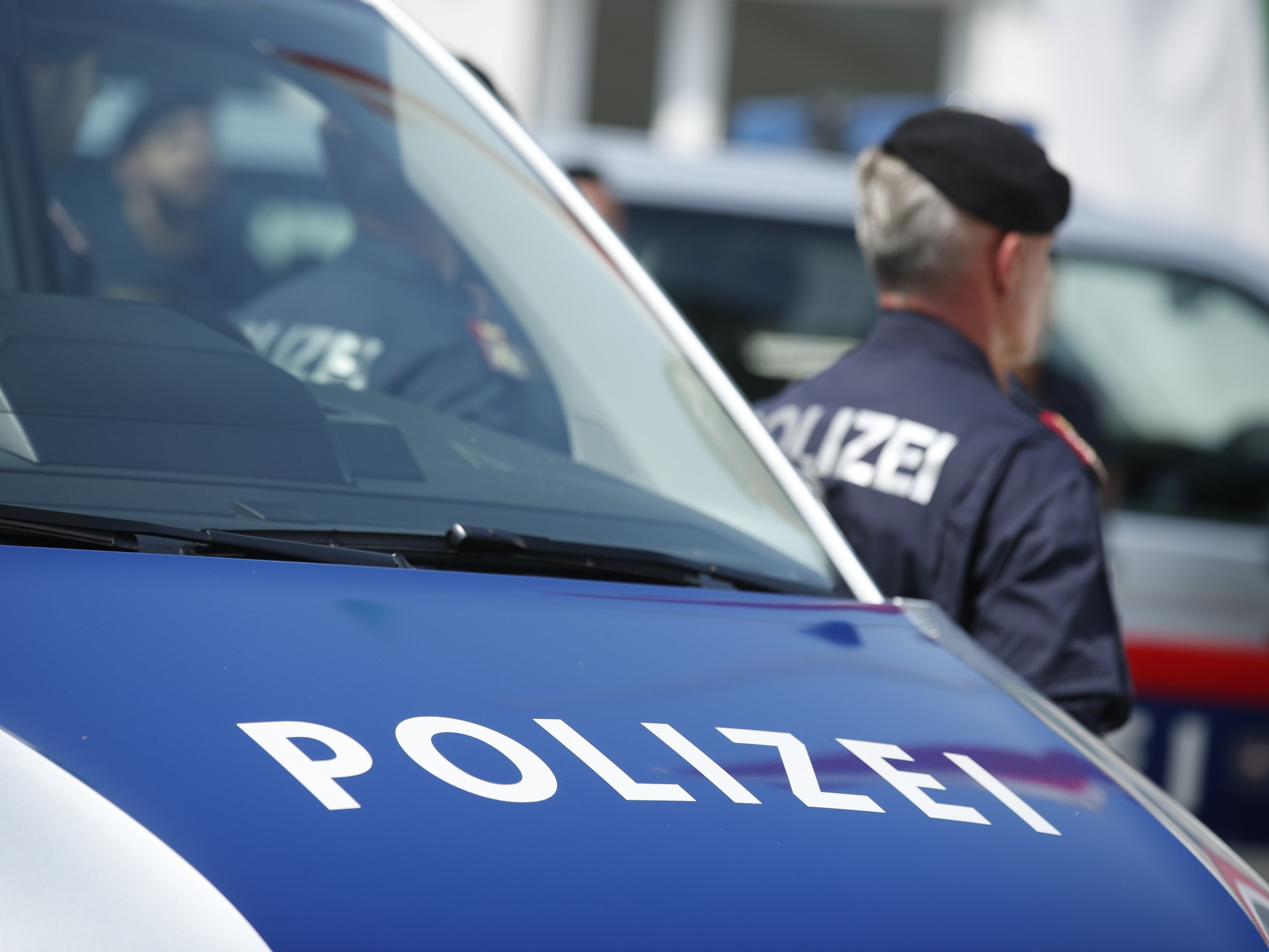 Suche nach flüchtigem Pkw läuft