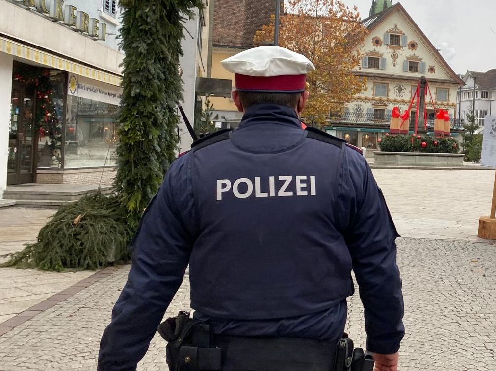 Wie wird entschieden, wer über die Feiertage arbeitet?