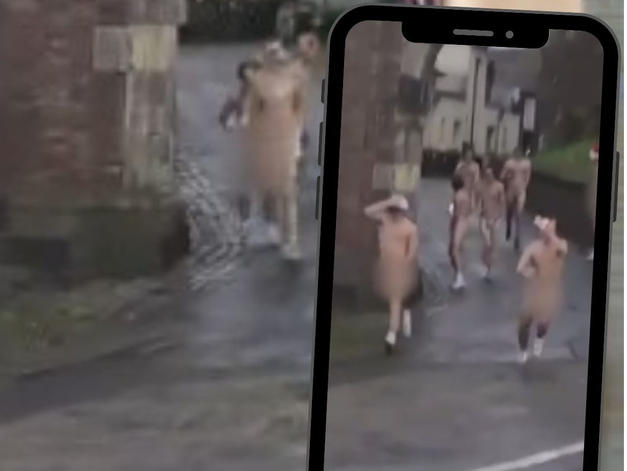 In Kleve sorgt eine Gruppe nackter Männer in der Fußgängerzone für Aufsehen.