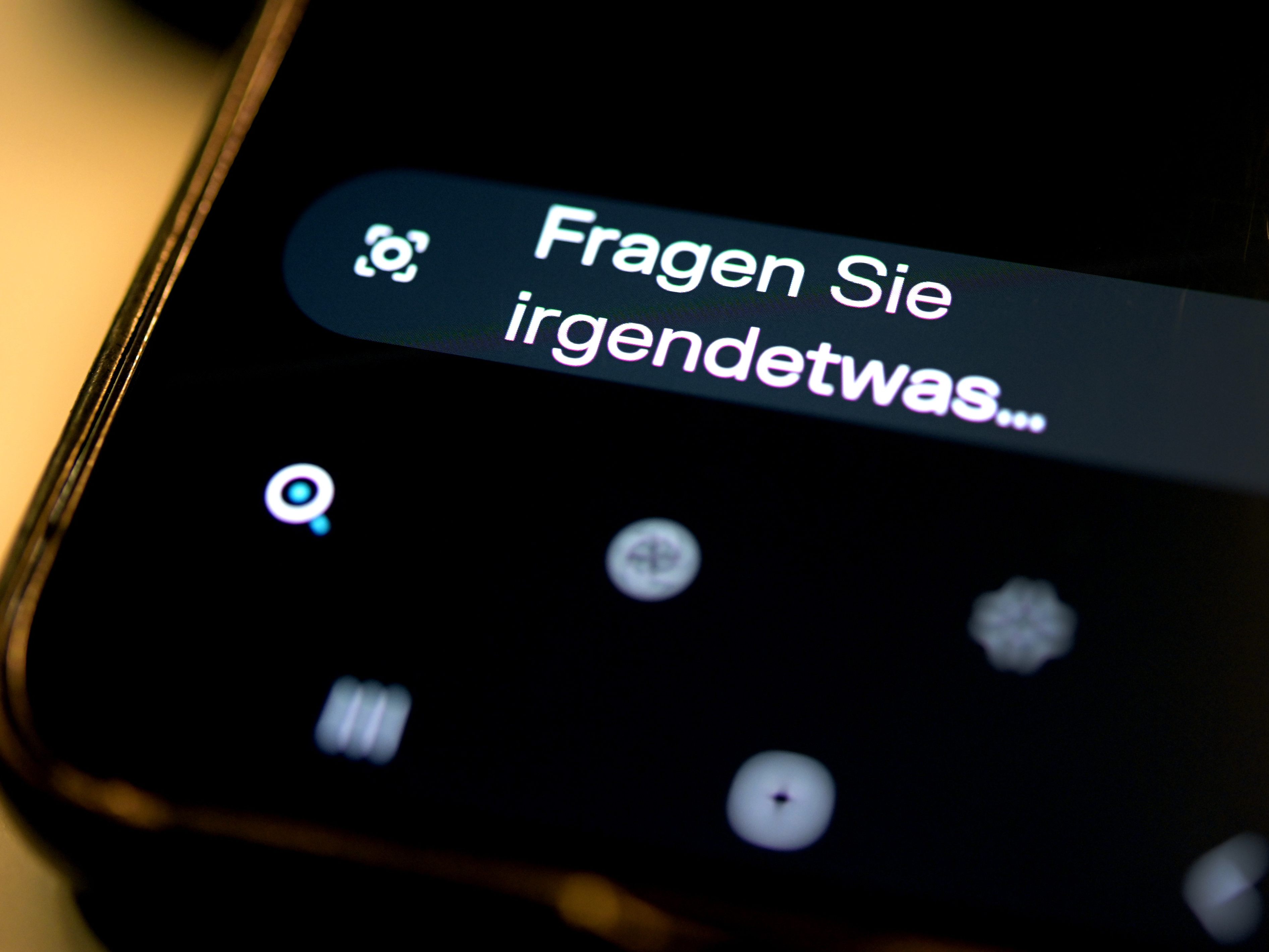 Künstliche Intelligenz liest mit – und speichert mit