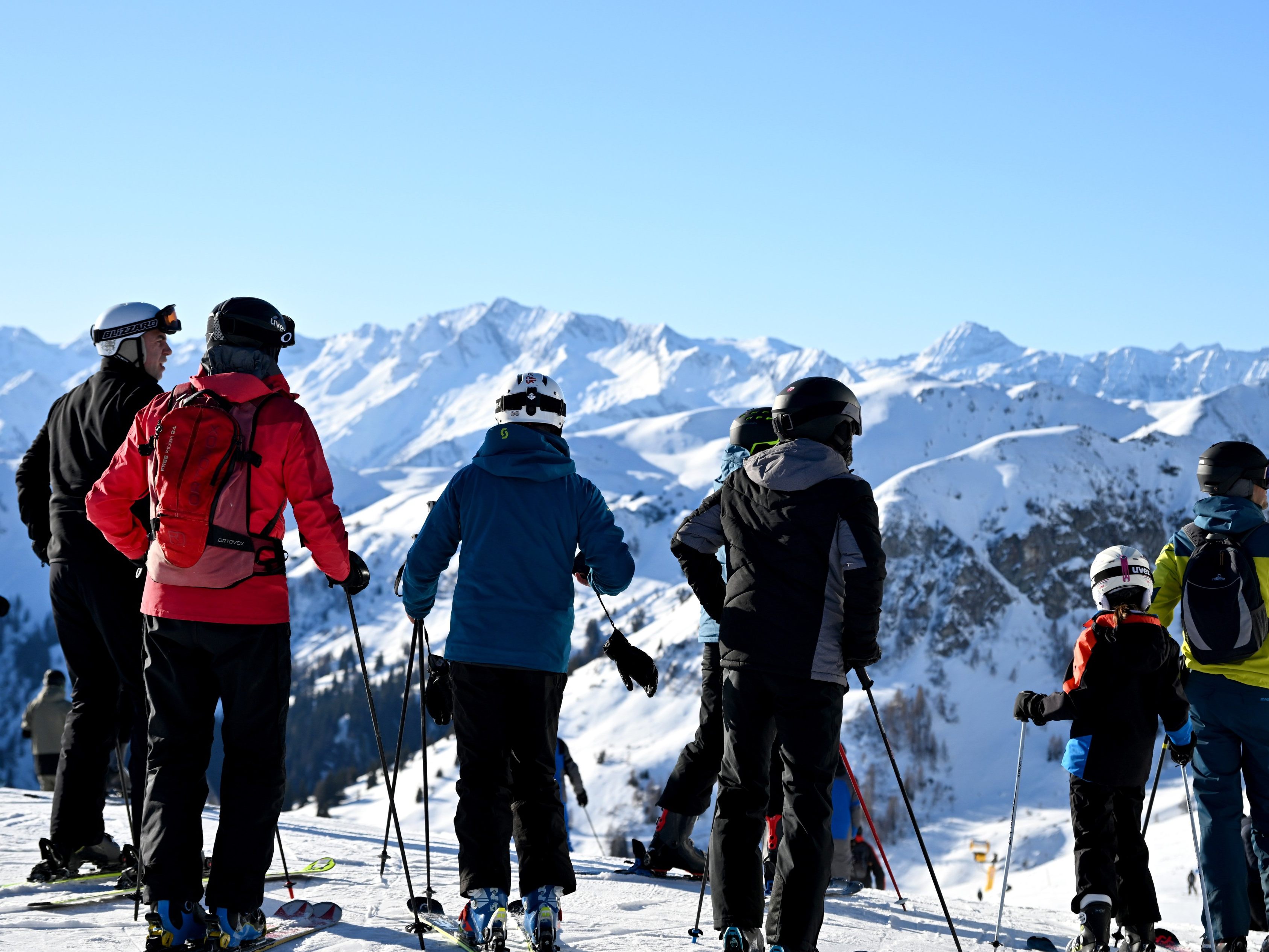 Gemeinsam auf die Piste: Familienaktion in Vorarlbergs Skigebieten