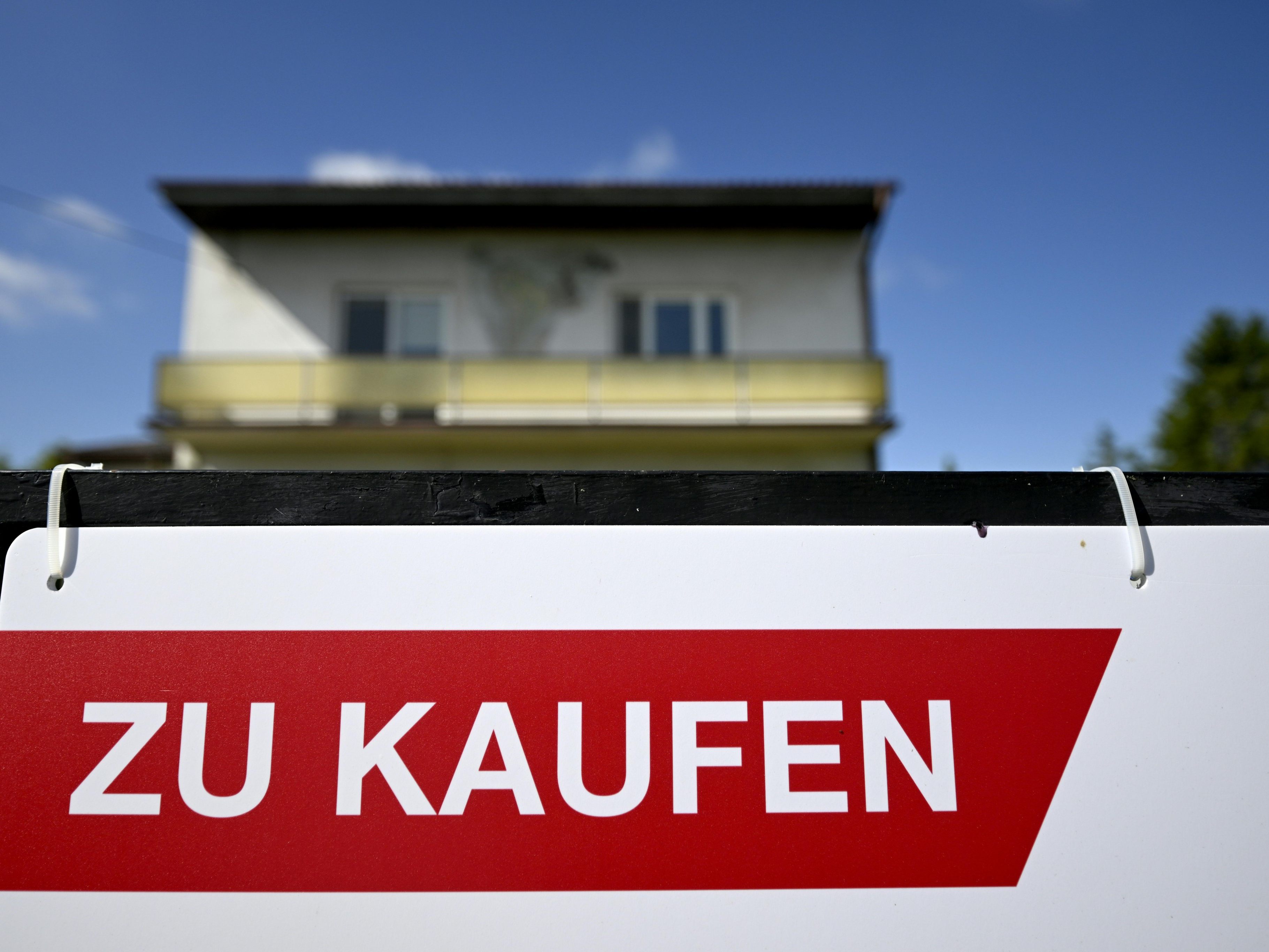 Immobilienmarkt zieht an: Preise und Finanzierungen steigen