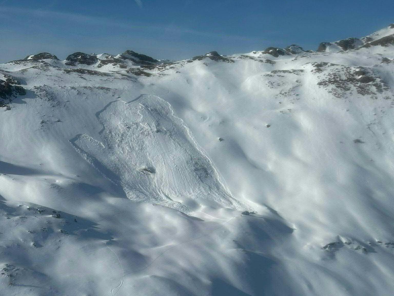 Bei zwei Lawinenabgängen im Salzburger Pongau kamen am Samstag fünf Menschen ums Leben.
