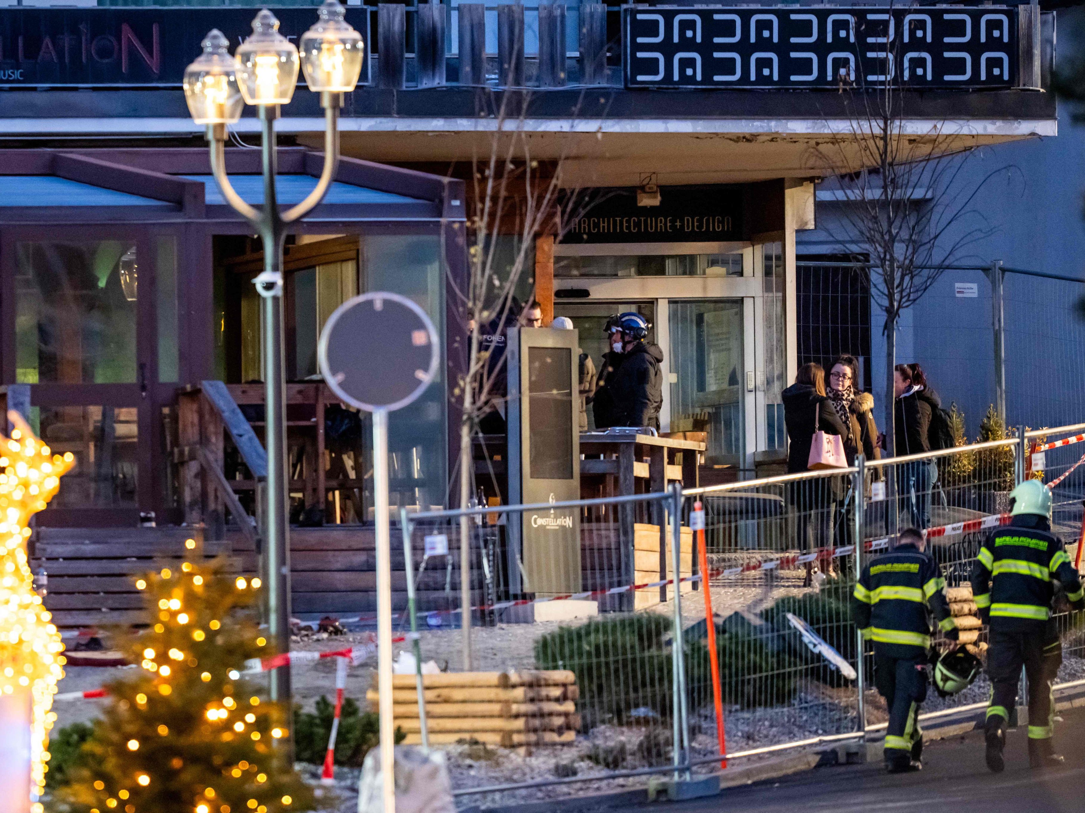 Reporter von Kollegen des Barbetreibers bedroht.