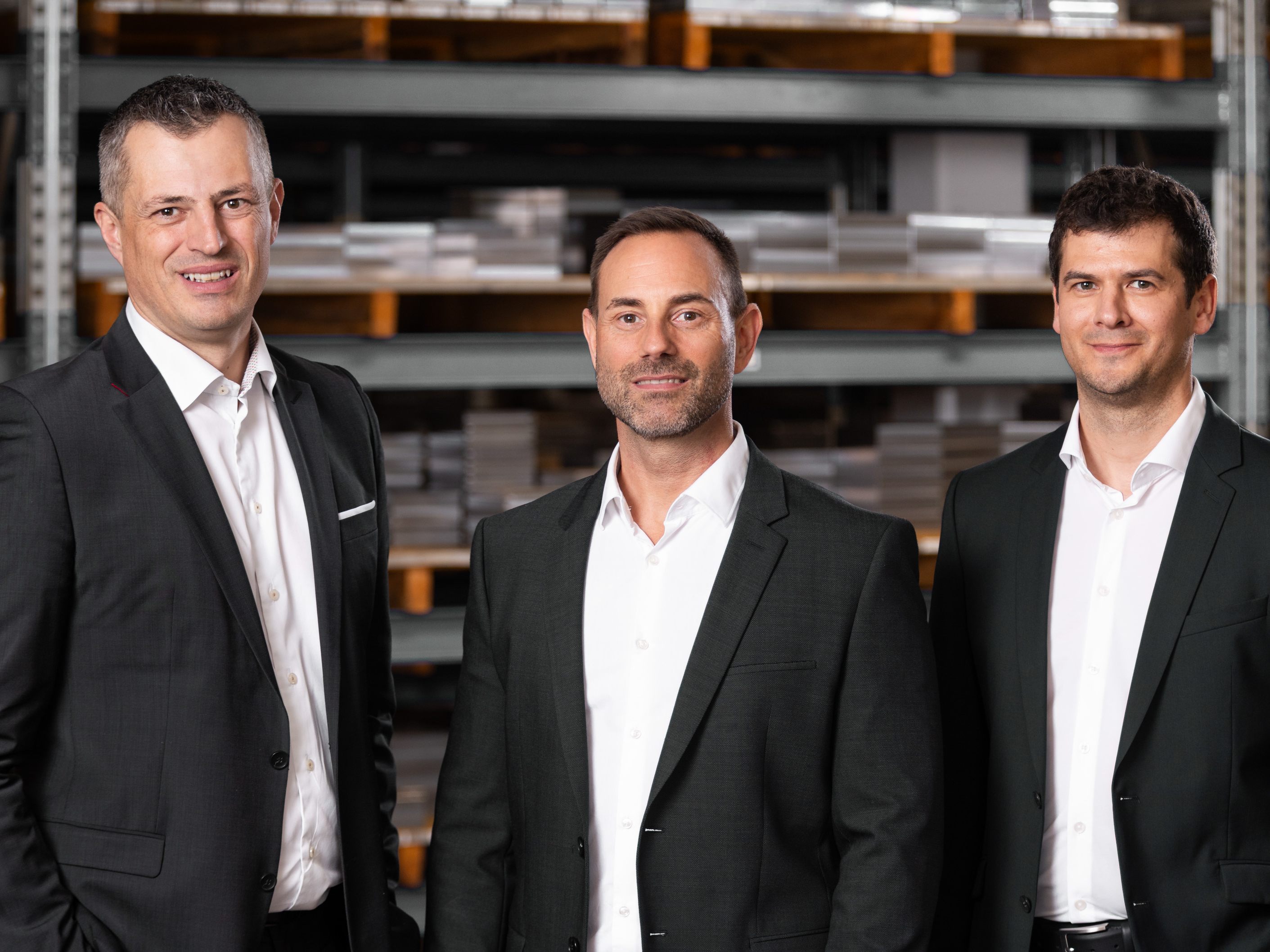 Die neue Führungsspitze von Meusburger: Simon Köb (Vertrieb & Marketing), Stefan Kraxner (Geschäftsführung) und Tobias Fuchs (Finanzen).