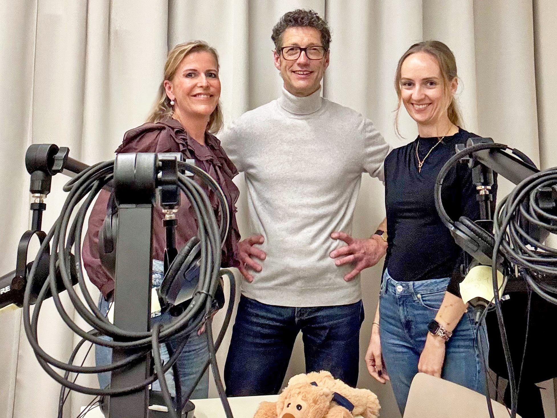 In der neuesten Folge des Podcasts "Traut euch Kinder!" des Vorarlberger Kinderdorfs ist der deutsche Wissenschaftsjournalist und Bestsellerautor Ulrich Schnabel zu Gast.