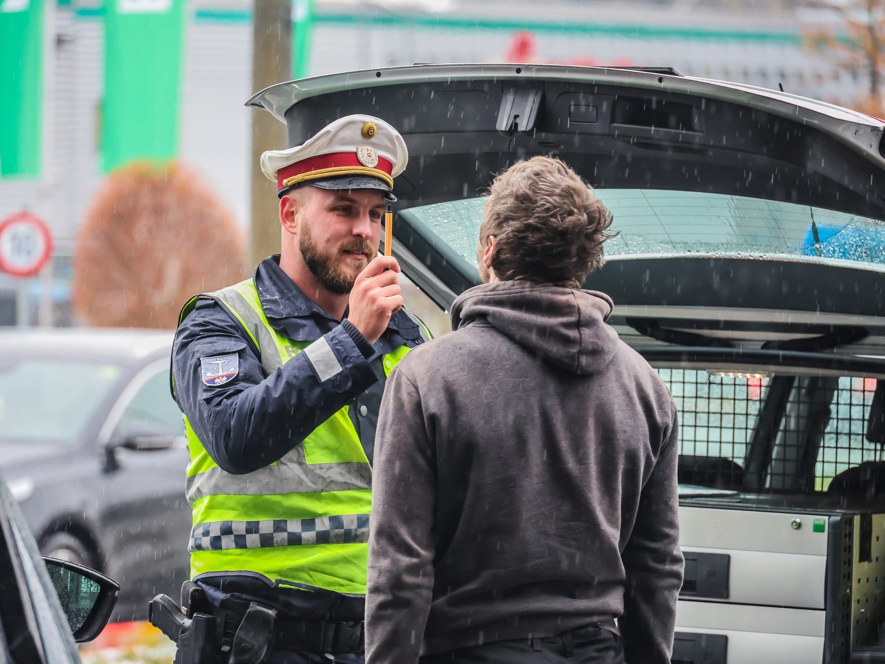 Schwerpunktaktion im Unterland: Mehrere Lenker aus dem Verkehr gezogen.