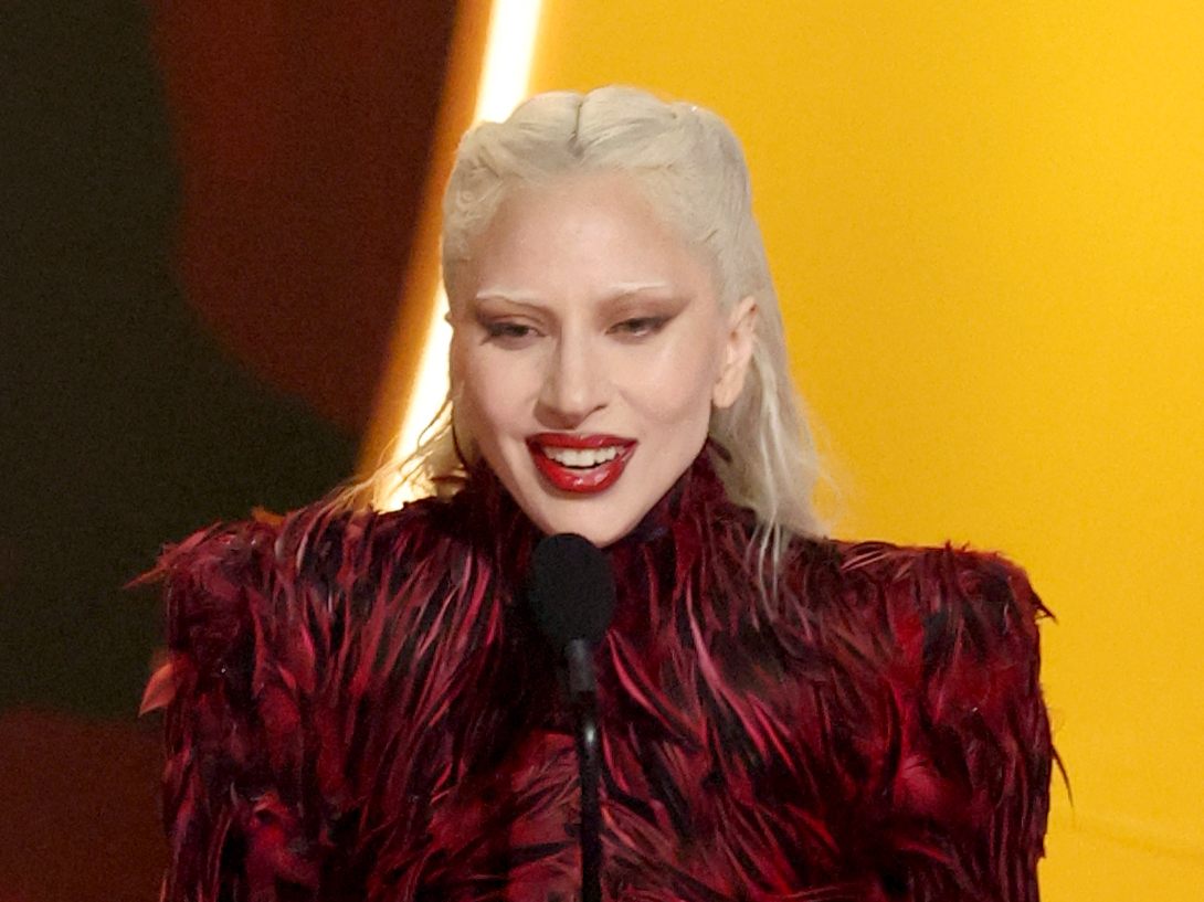 Von Bad Bunny bis Lady Gaga: Die wichtigsten Grammy-Gewinner im Überblick.