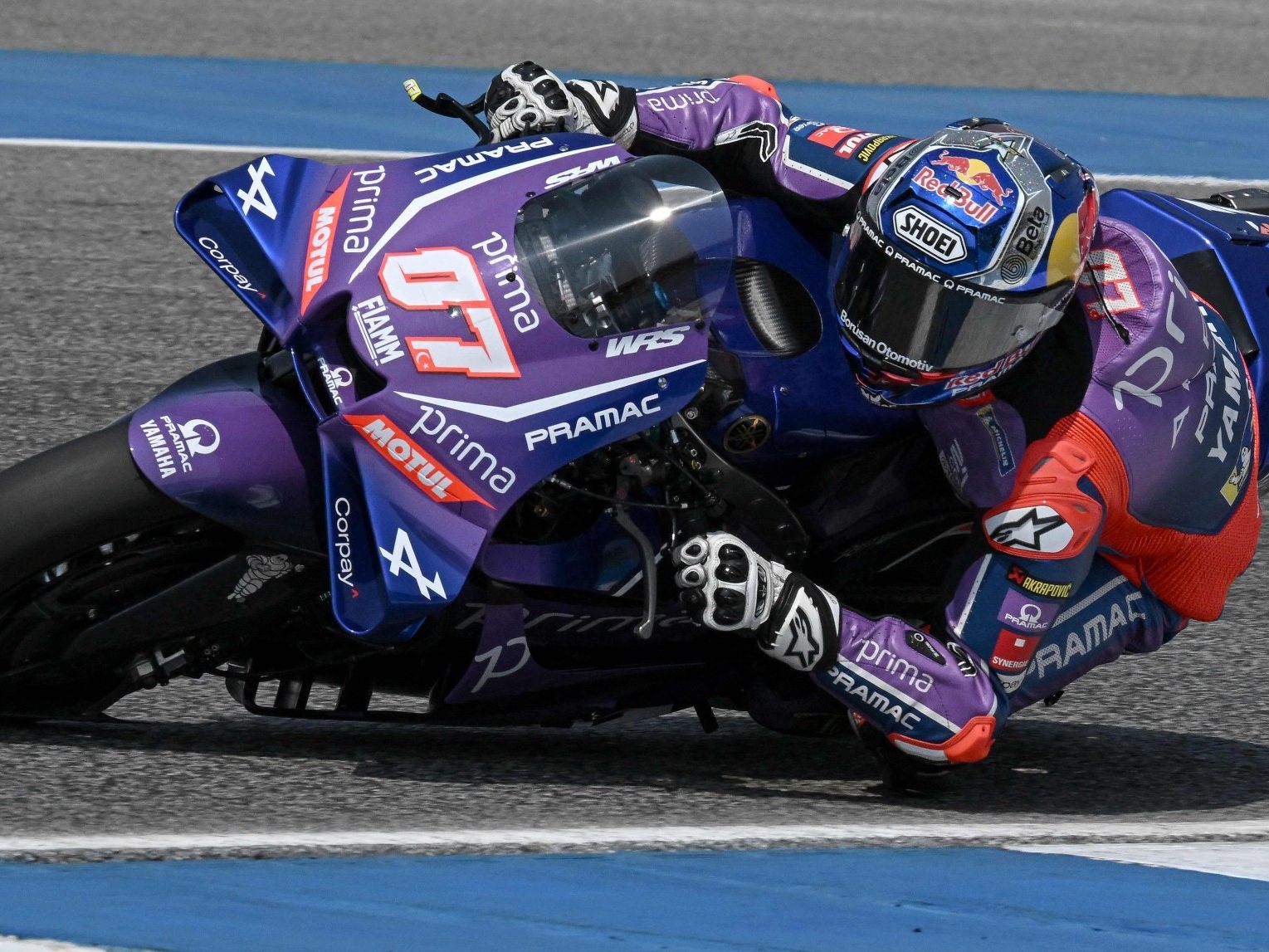 Superbike-Champ Toprak vor seinem MotoGP-Debüt.