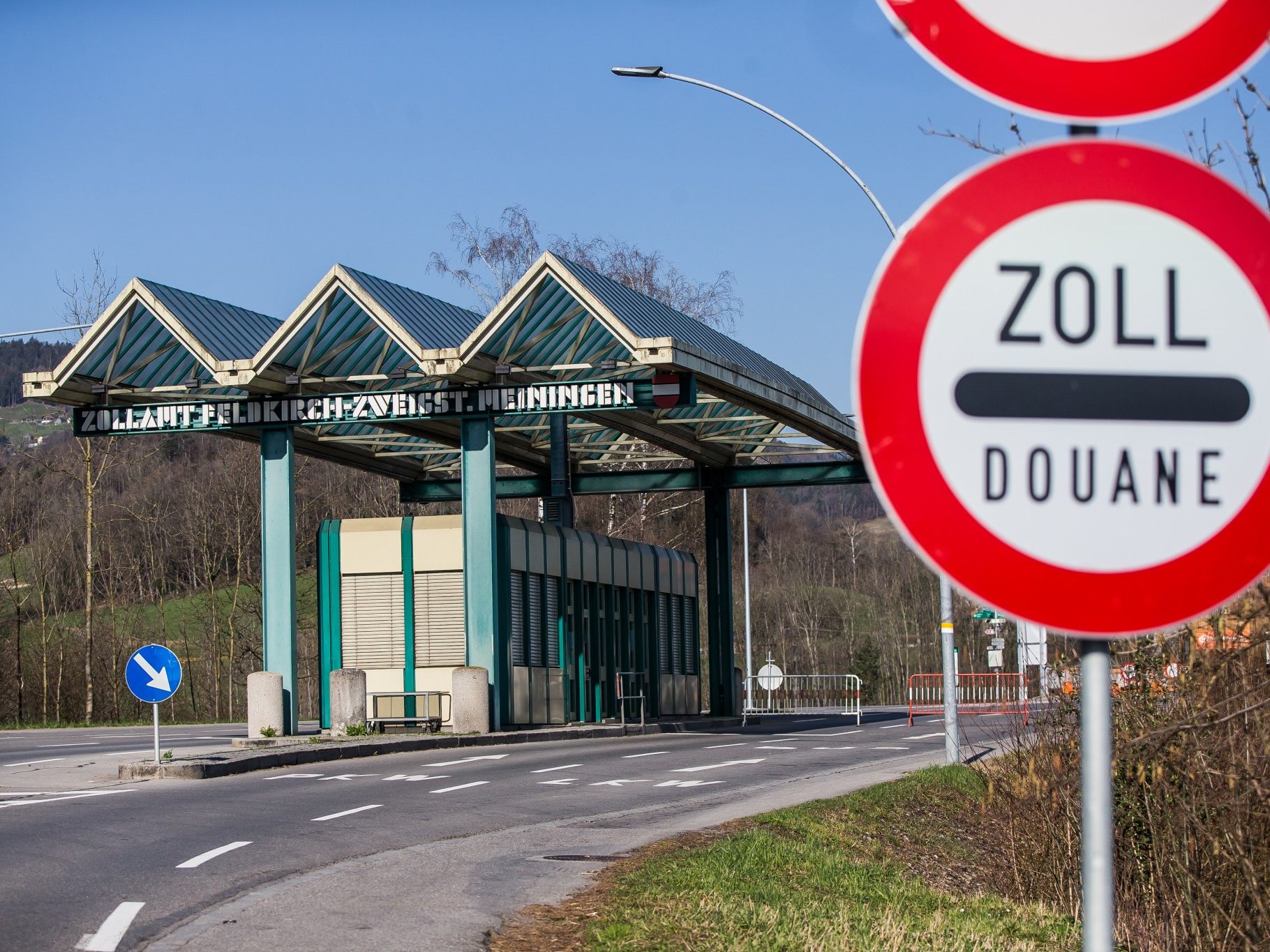 Der EU-Rat hat am Montag in Brüssel grünes Licht für Verhandlungen gegeben, die Österreich erlauben sollen, sein Verkehrsabkommen mit der Schweiz zu ändern. (Symbolbild)