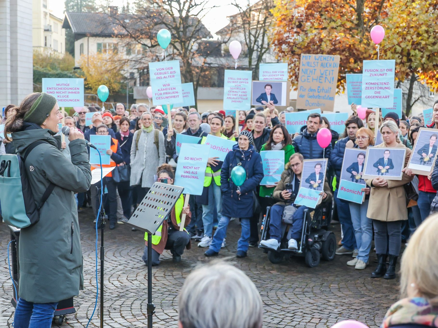 Die Landeswahlbehörde hat am Dienstag in Bregenz den Antrag für ein Volksbegehren zum Erhalt der Geburtshilfe, Gynäkologie und Kinderheilkunde am Krankenhaus Dornbirn für zulässig erklärt.