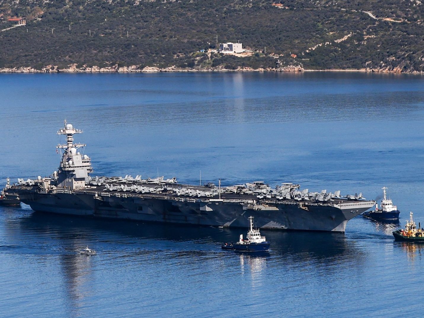 Die USS Gerald R. Ford vor Kreta.